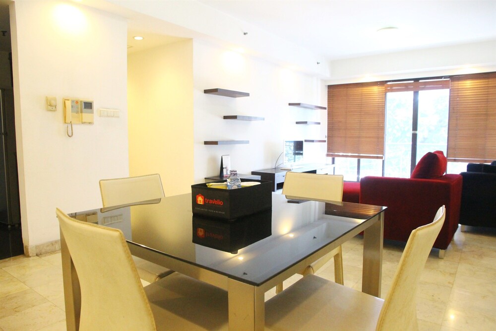 Brawijaya Apartment by Travelio