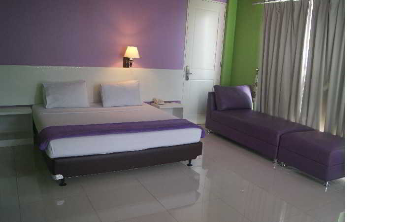 Bunga Dahlia Guest House by OYO Rooms