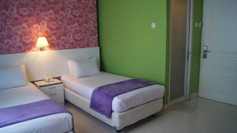 Bunga Dahlia Guest House by OYO Rooms