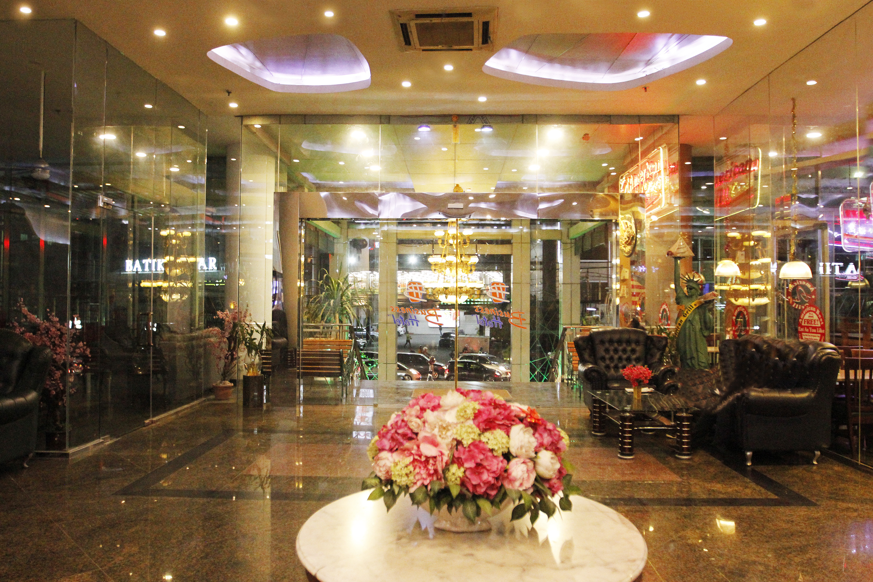Business Hotel by OYO Rooms