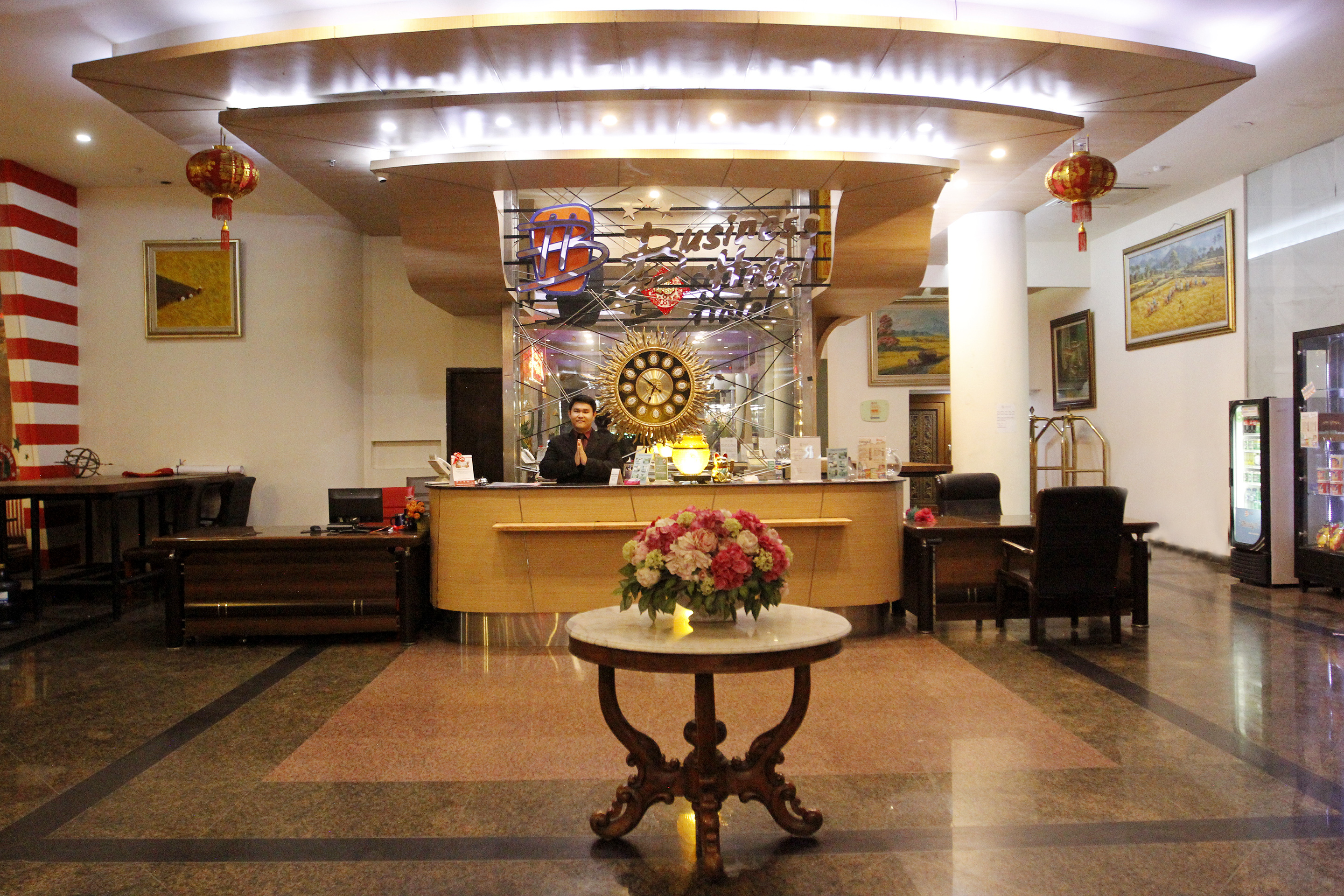 Business Hotel by OYO Rooms