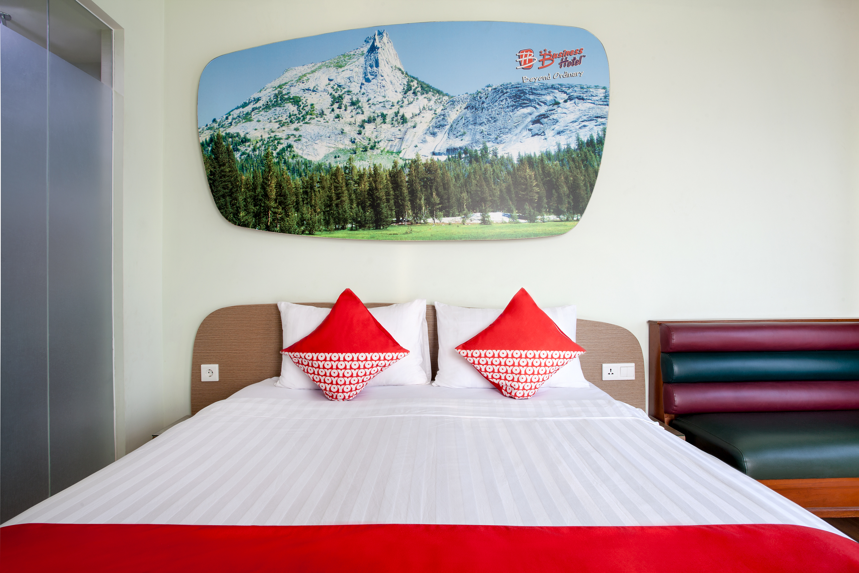 Business Hotel by OYO Rooms