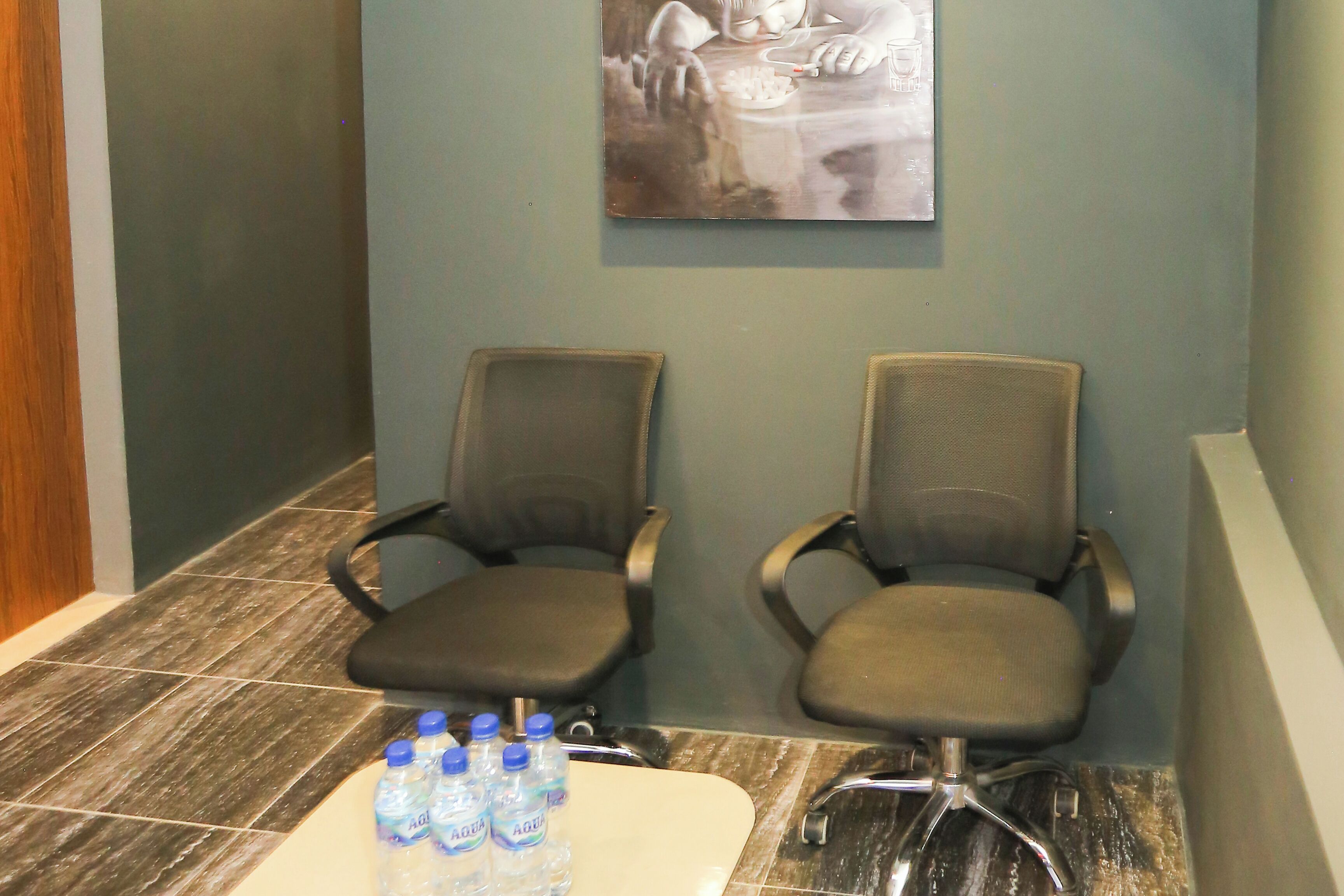 Capital O 93261 Fresh Hotel Near Stasiun Jakarta Kota