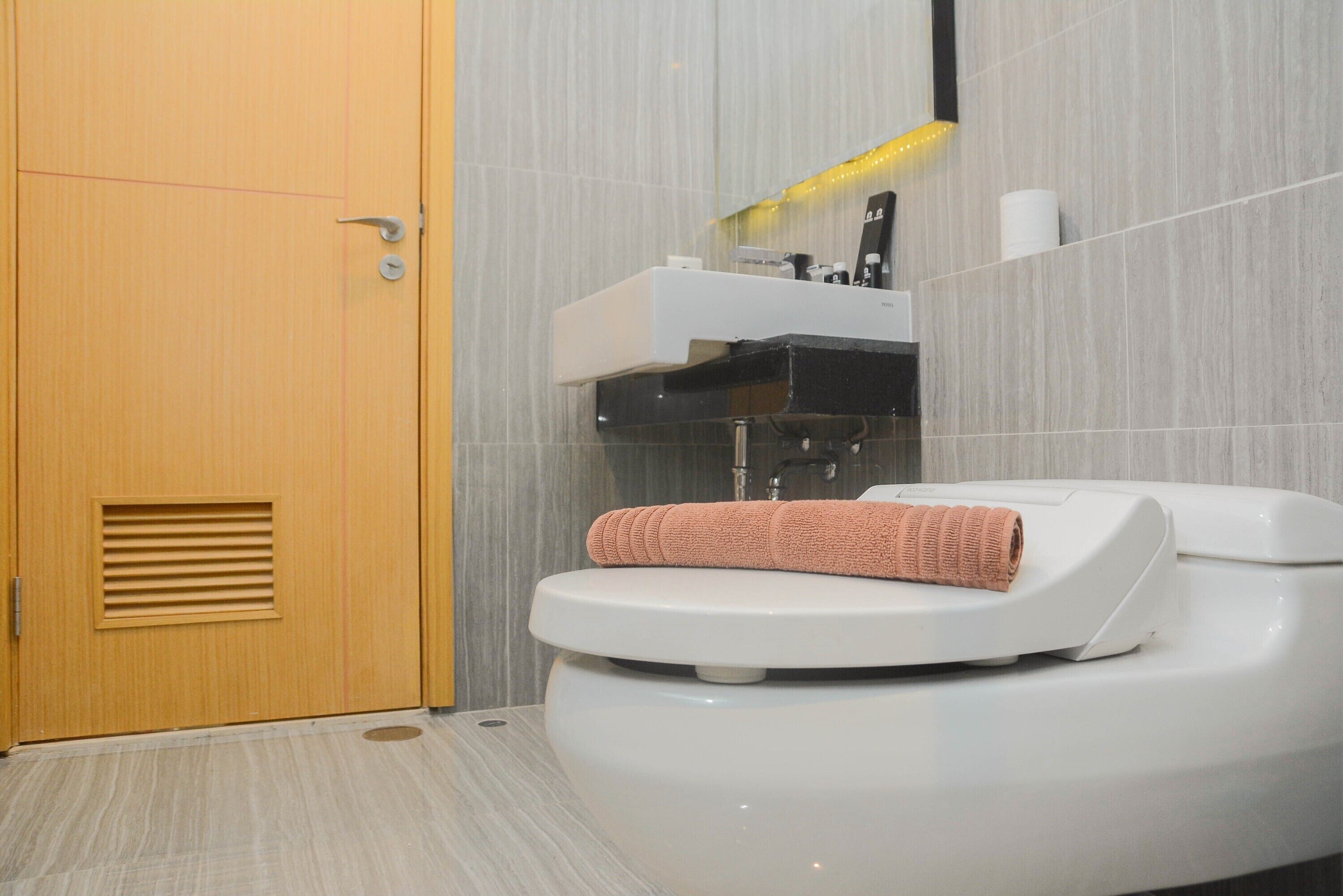 Capitol Suites Apartment