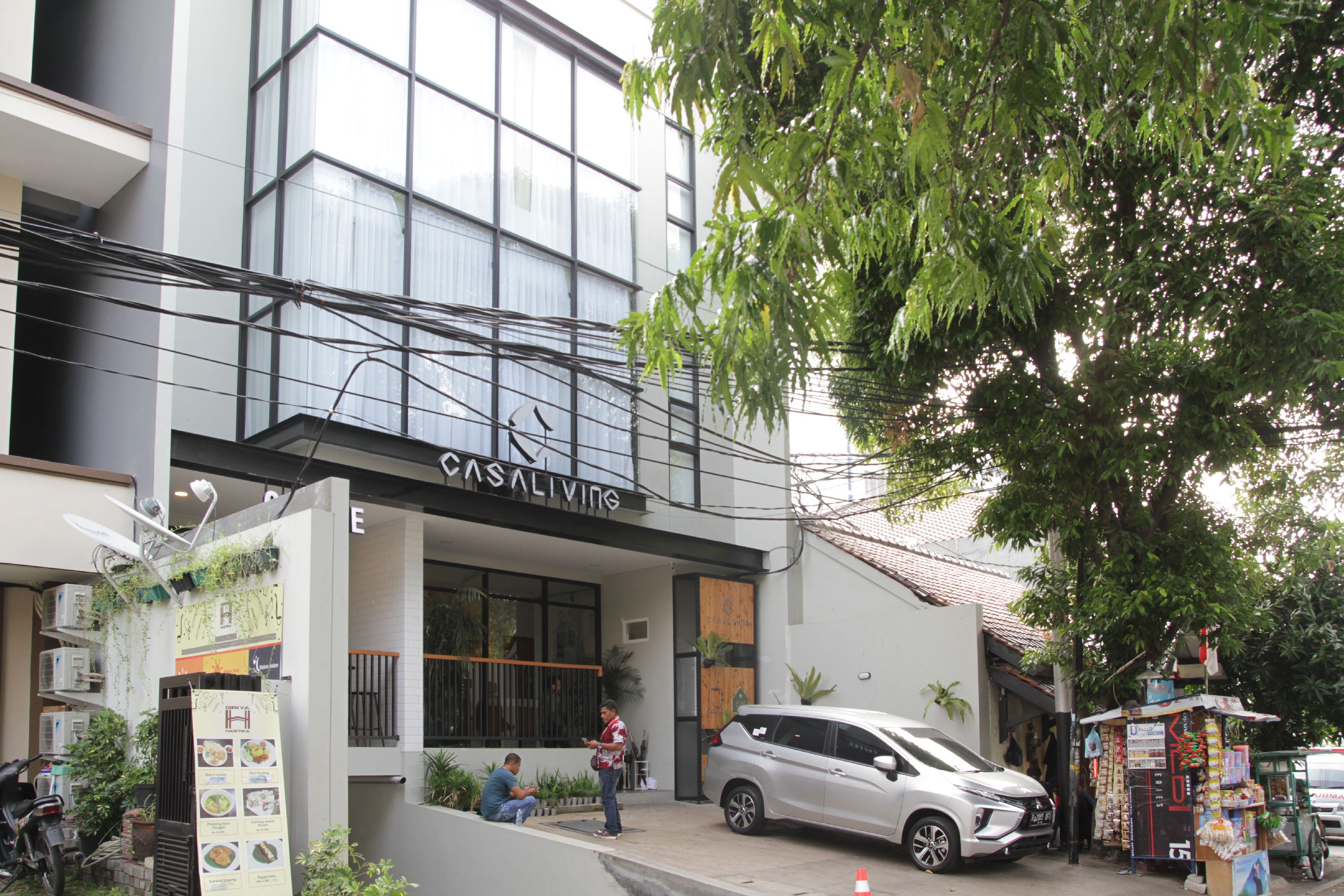 Casa Living Senayan by ZEN Rooms
