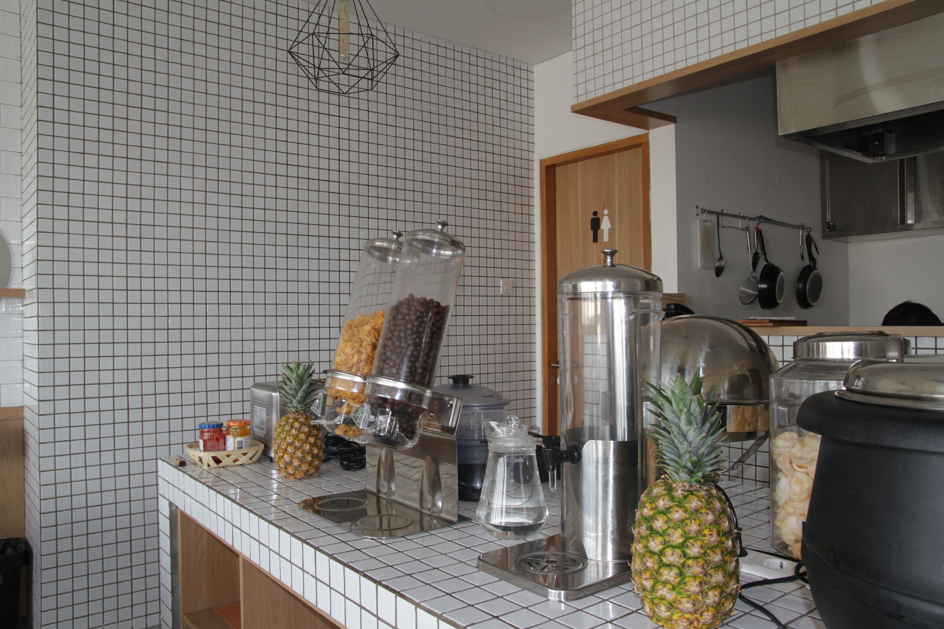 Casa Living Senayan by ZEN Rooms