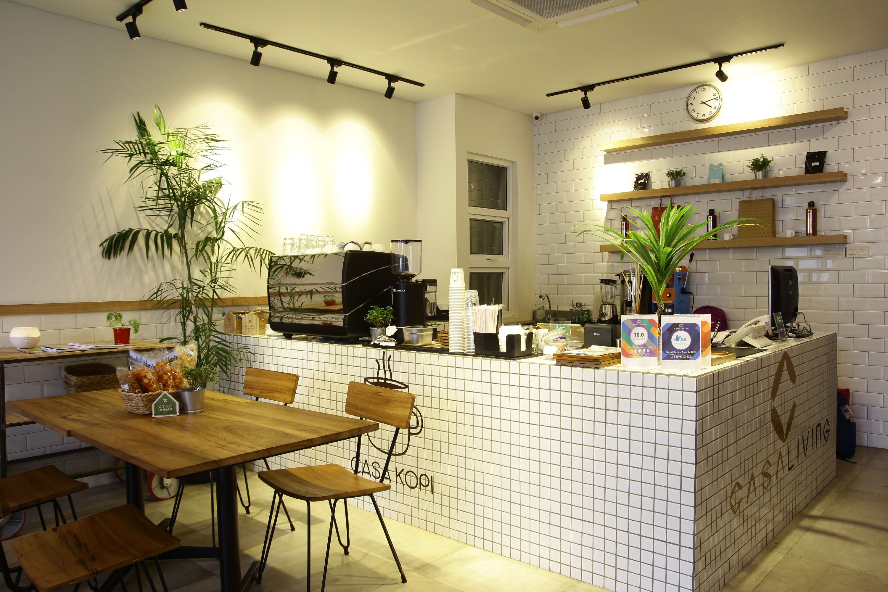 Casa Living Senayan by ZEN Rooms