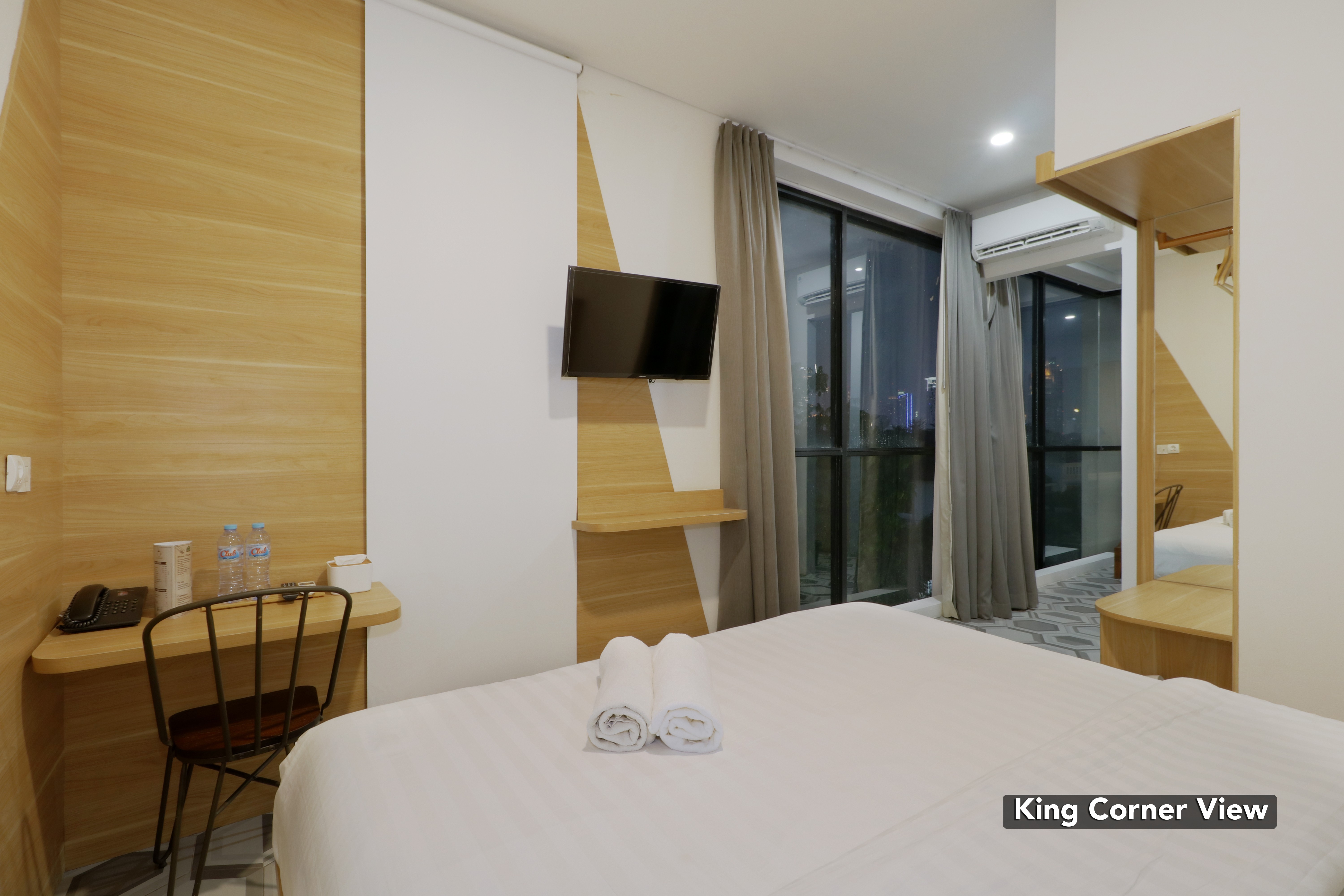 Casa Living Senayan by ZEN Rooms