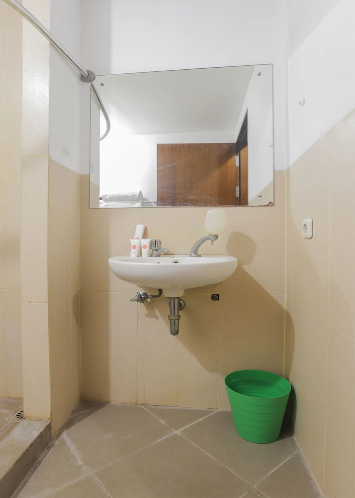 Casamora Cilandak Syariah By OYO Rooms