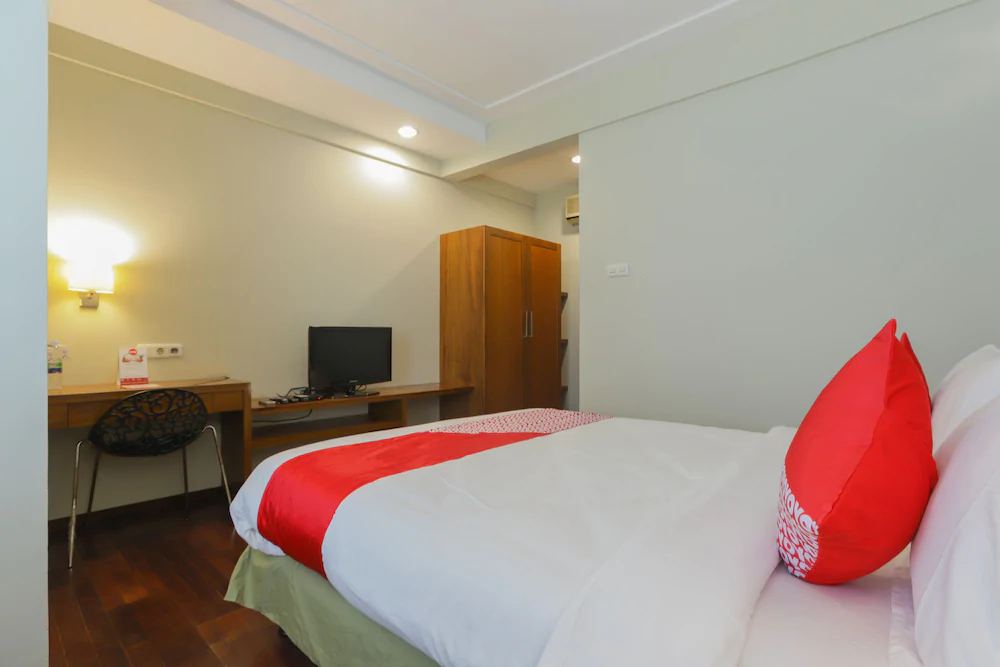 Casamora Cilandak Syariah By OYO Rooms