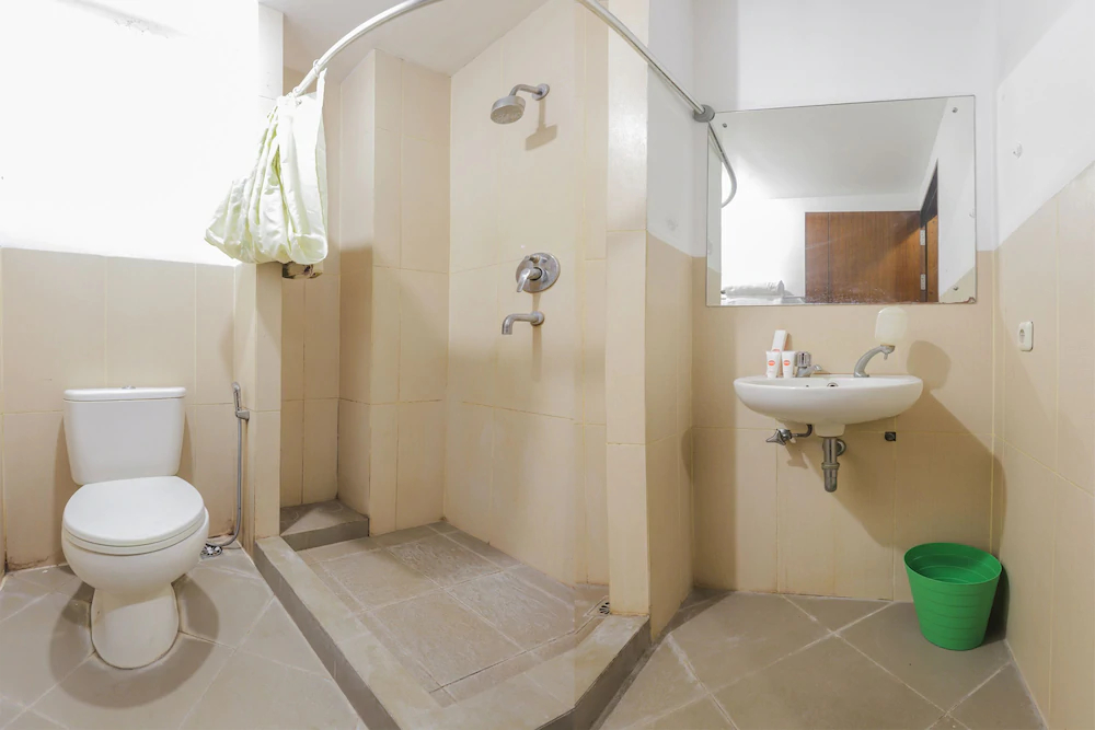 Casamora Cilandak Syariah By OYO Rooms