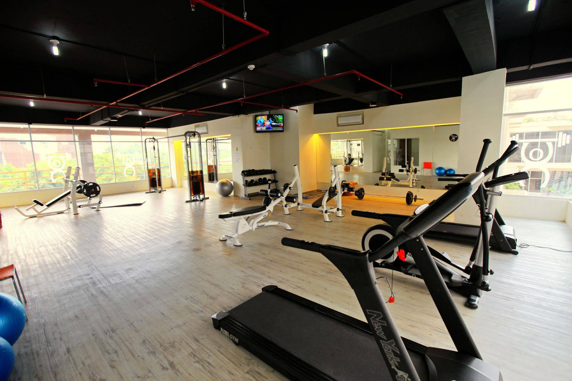 Centro City Service Apartment