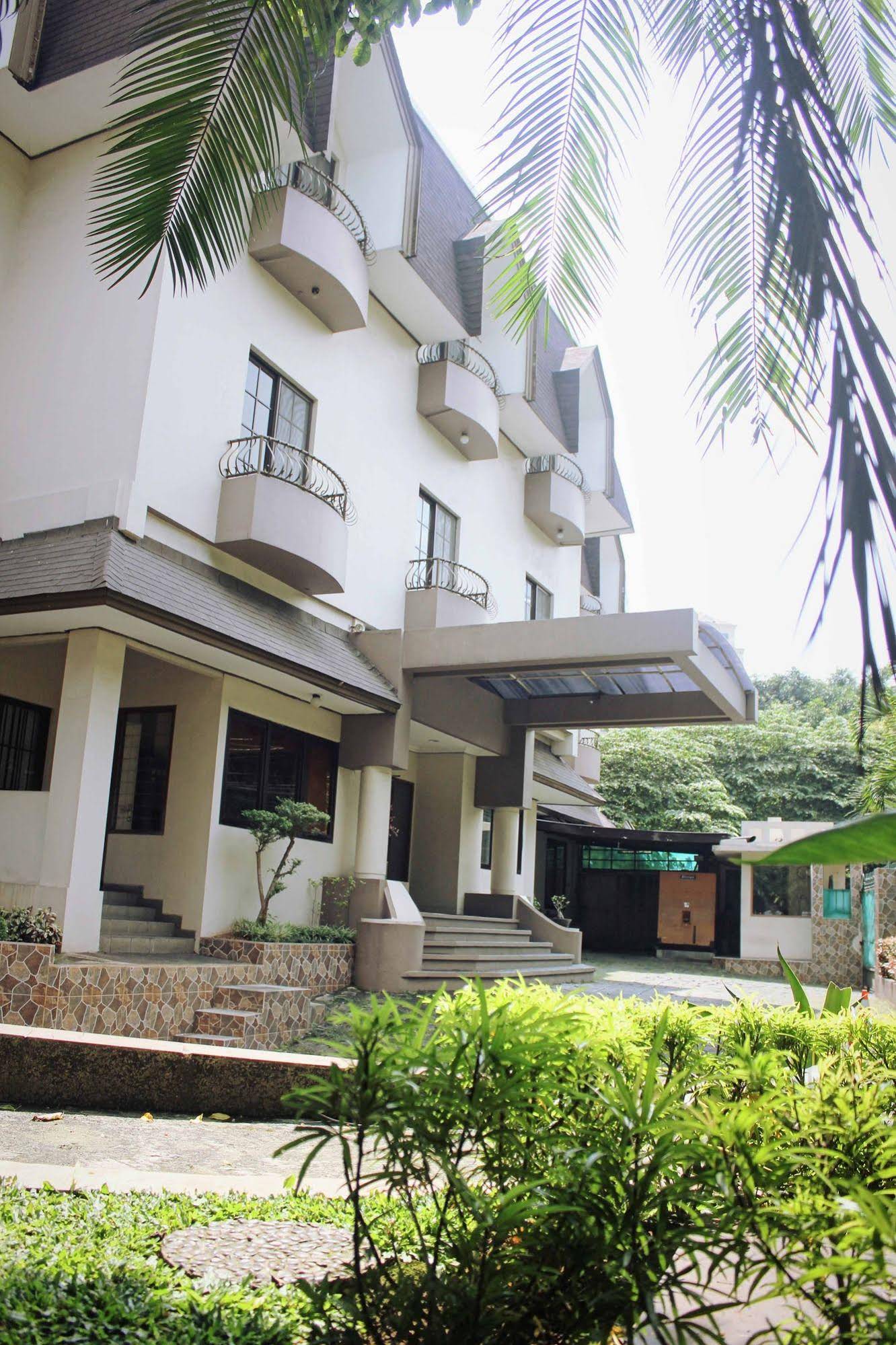 Chandra Residence - Adults Only