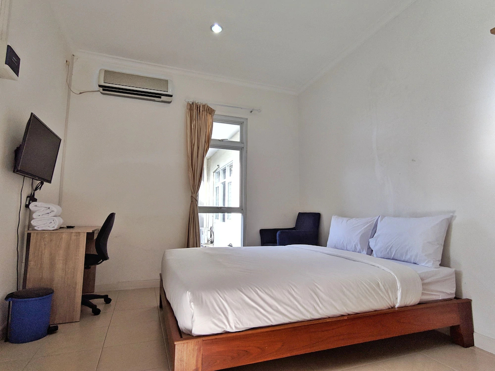 Chic Home Kemang by FLAT06