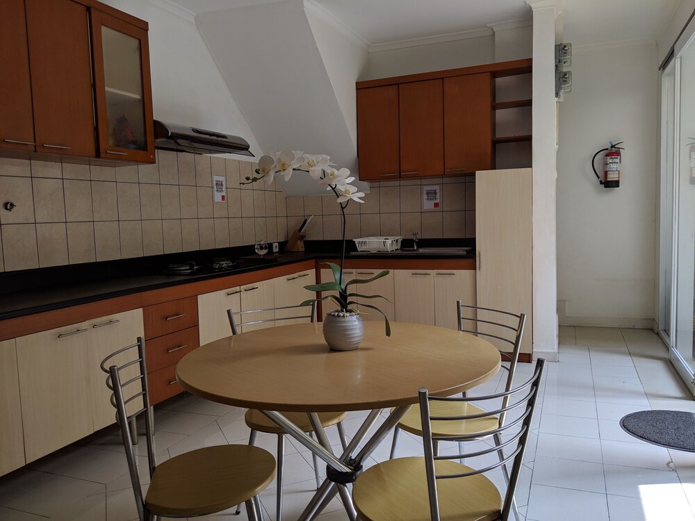 Chic Home Kemang by FLAT06