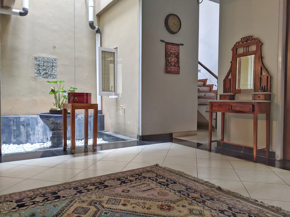Chic Home Kemang by FLAT06