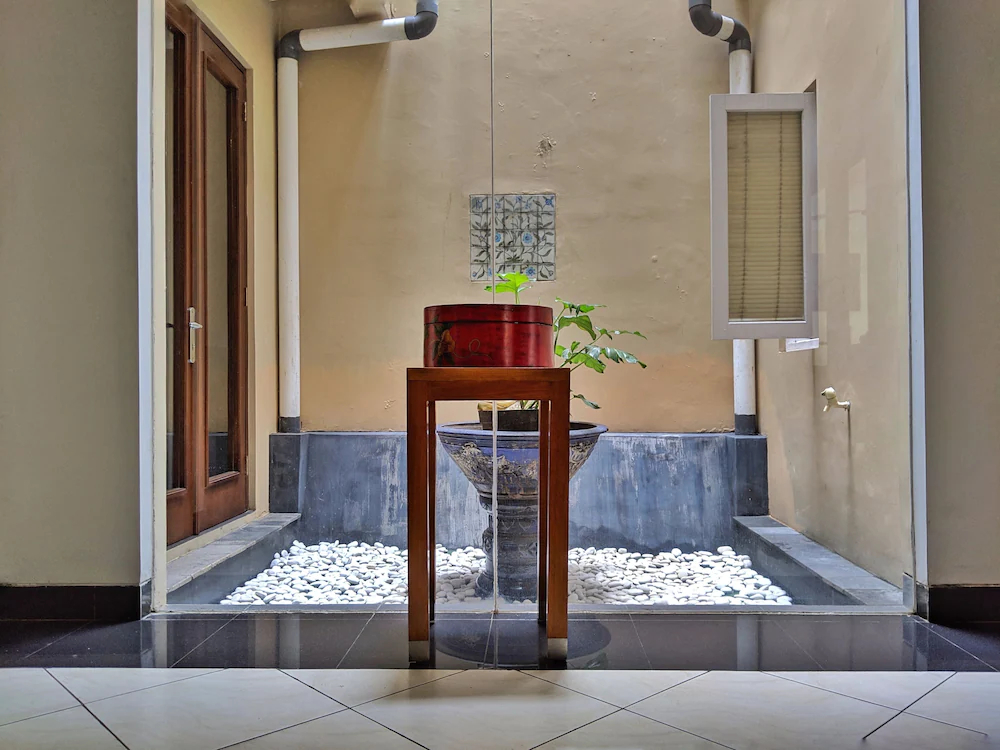Chic Home Kemang by FLAT06