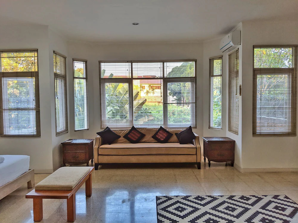 Chic Home Kemang by FLAT06