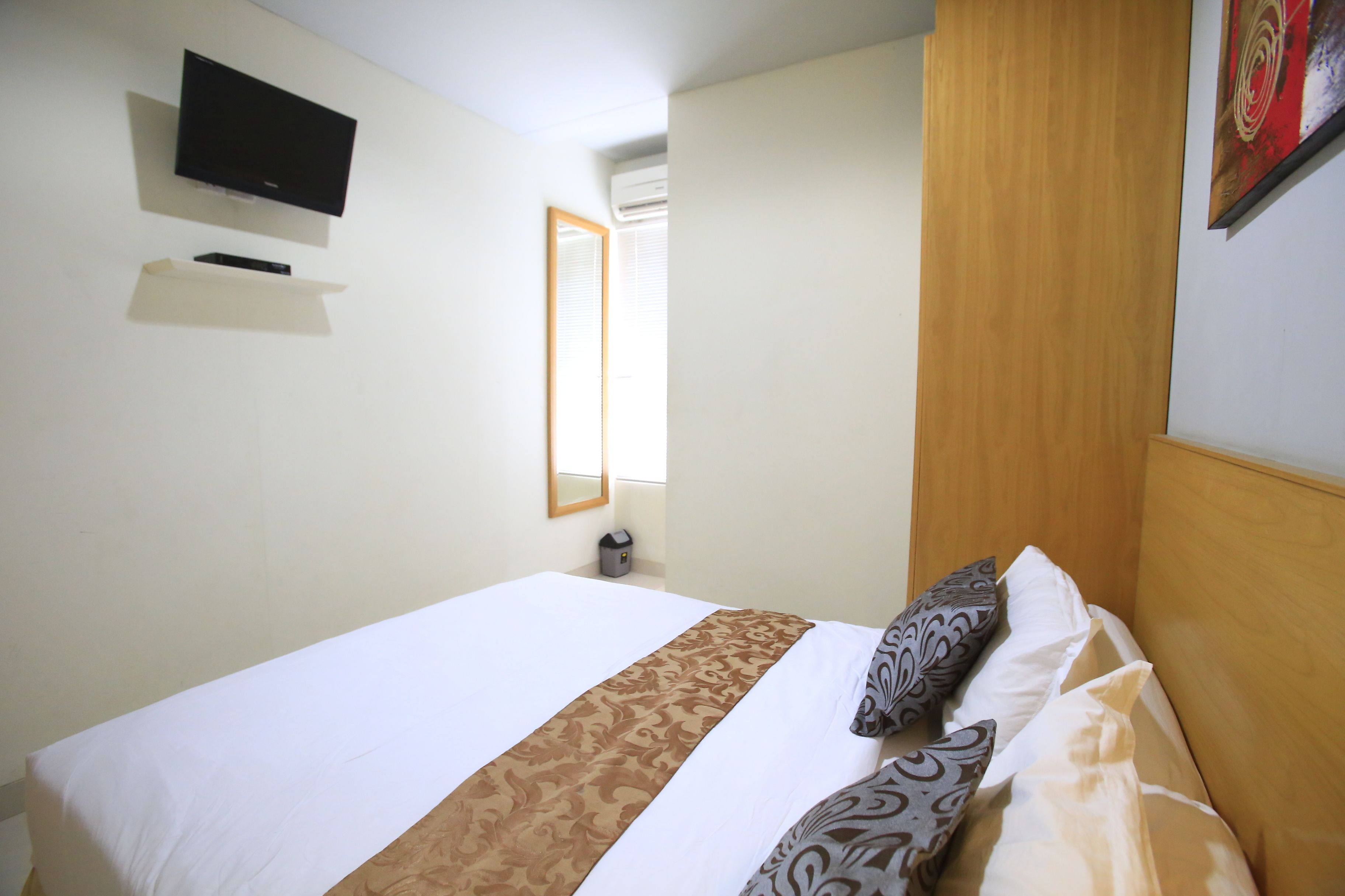 Cilandak Mansion by RedDoorz