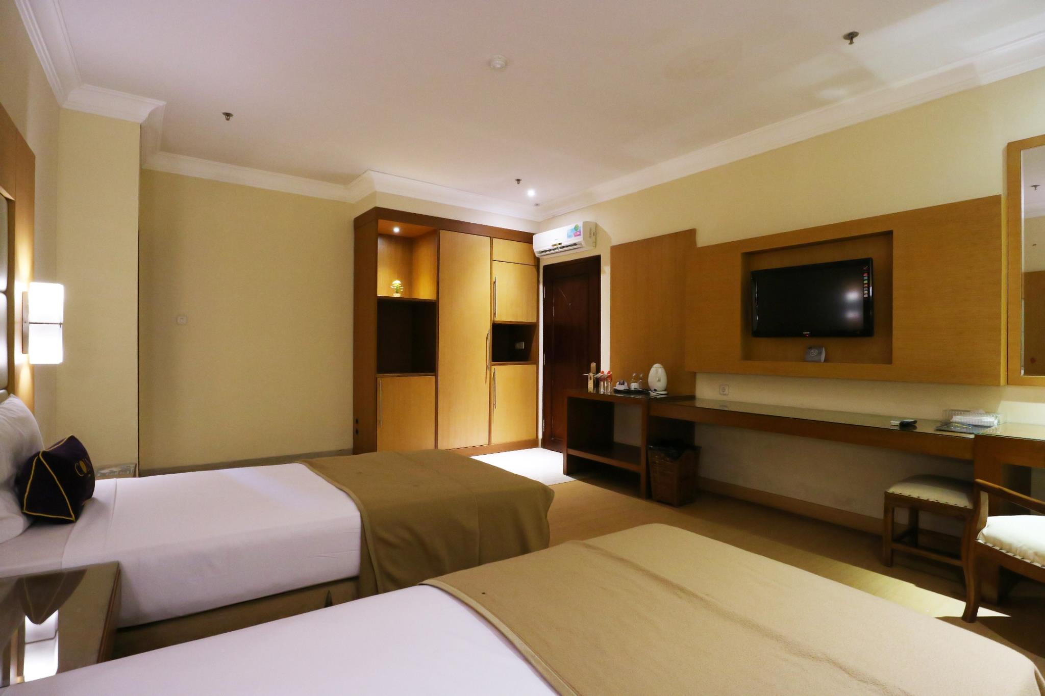 Coins Hotel