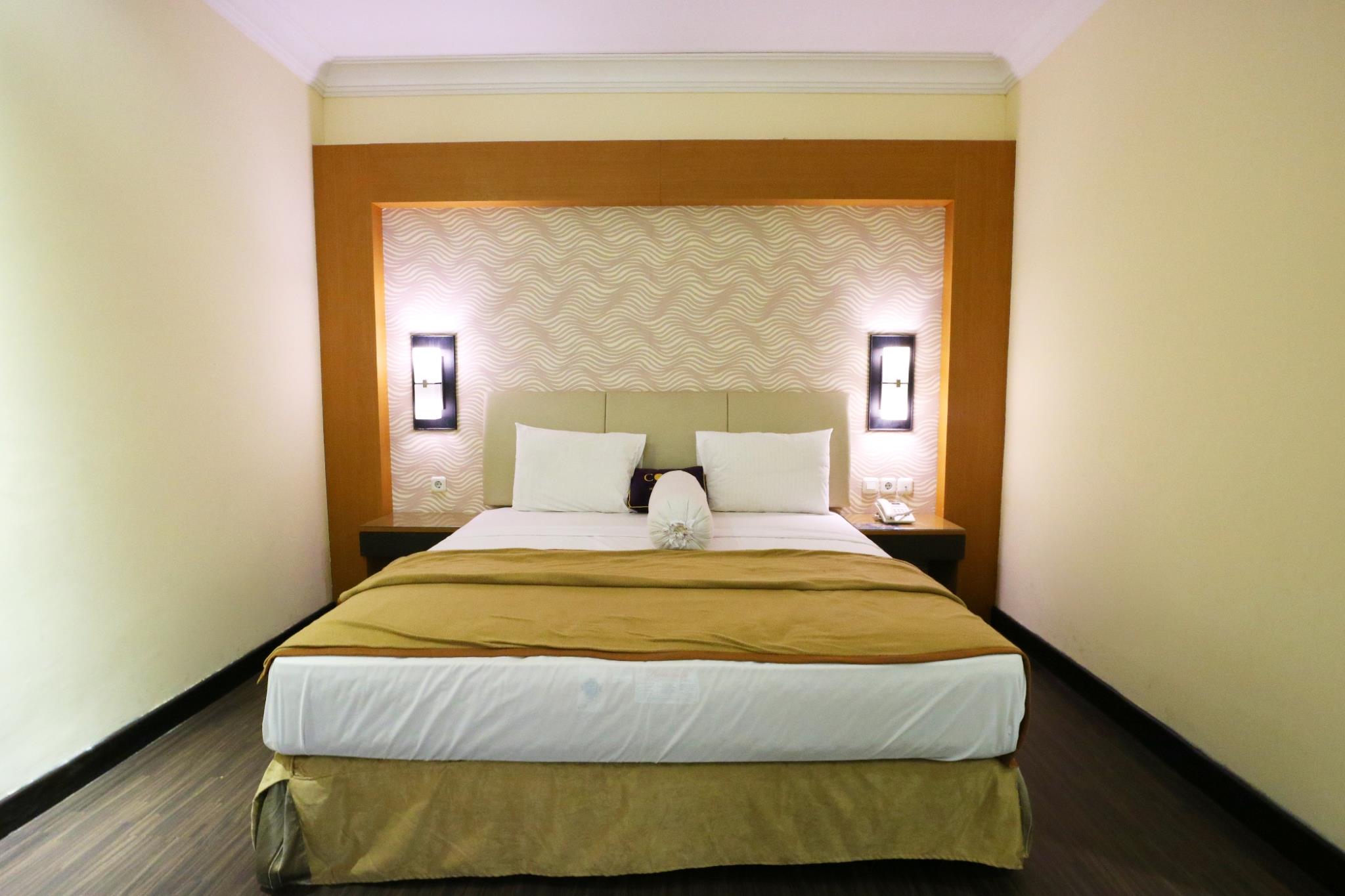 Coins Hotel
