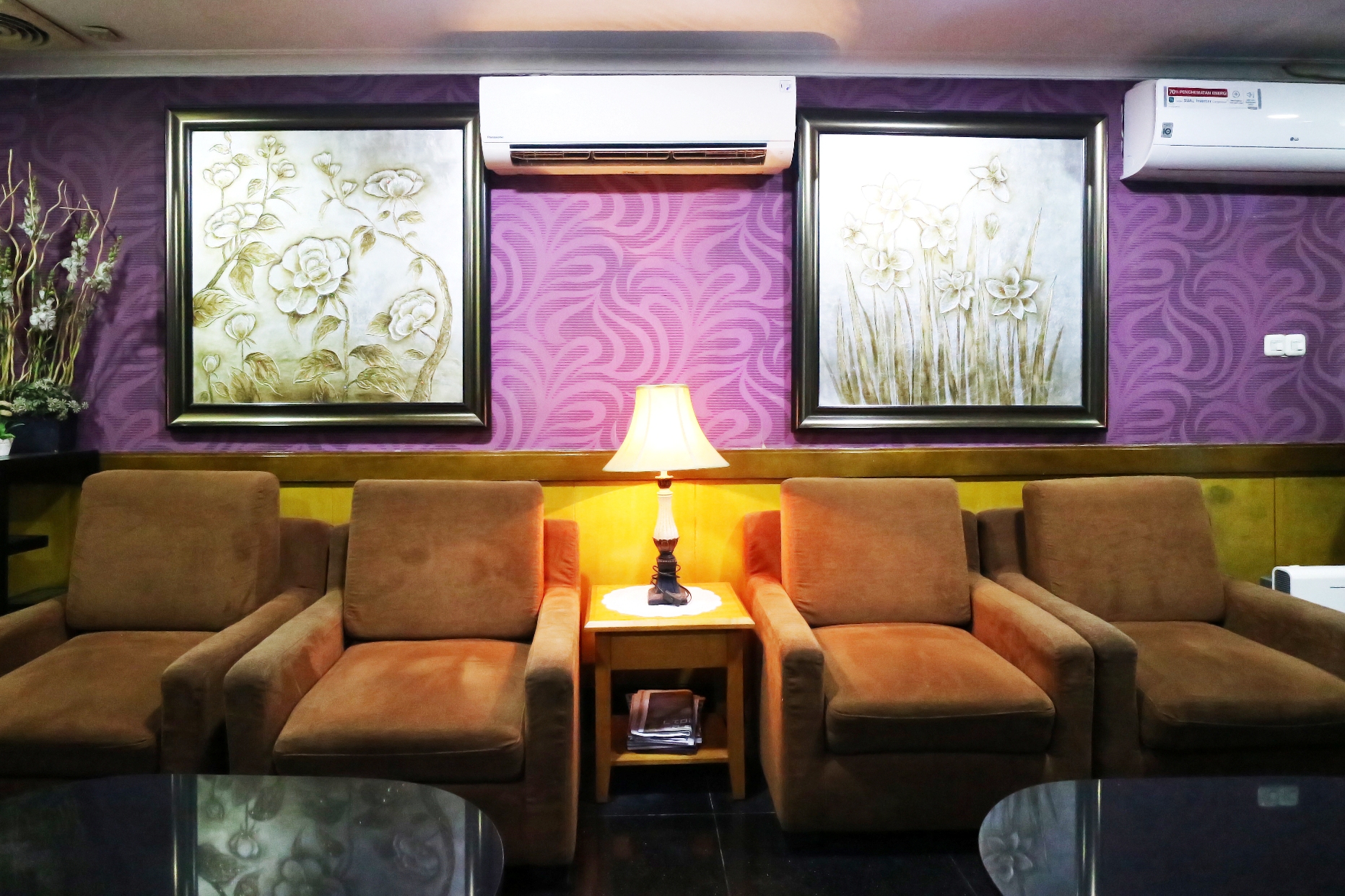 Coins Hotel