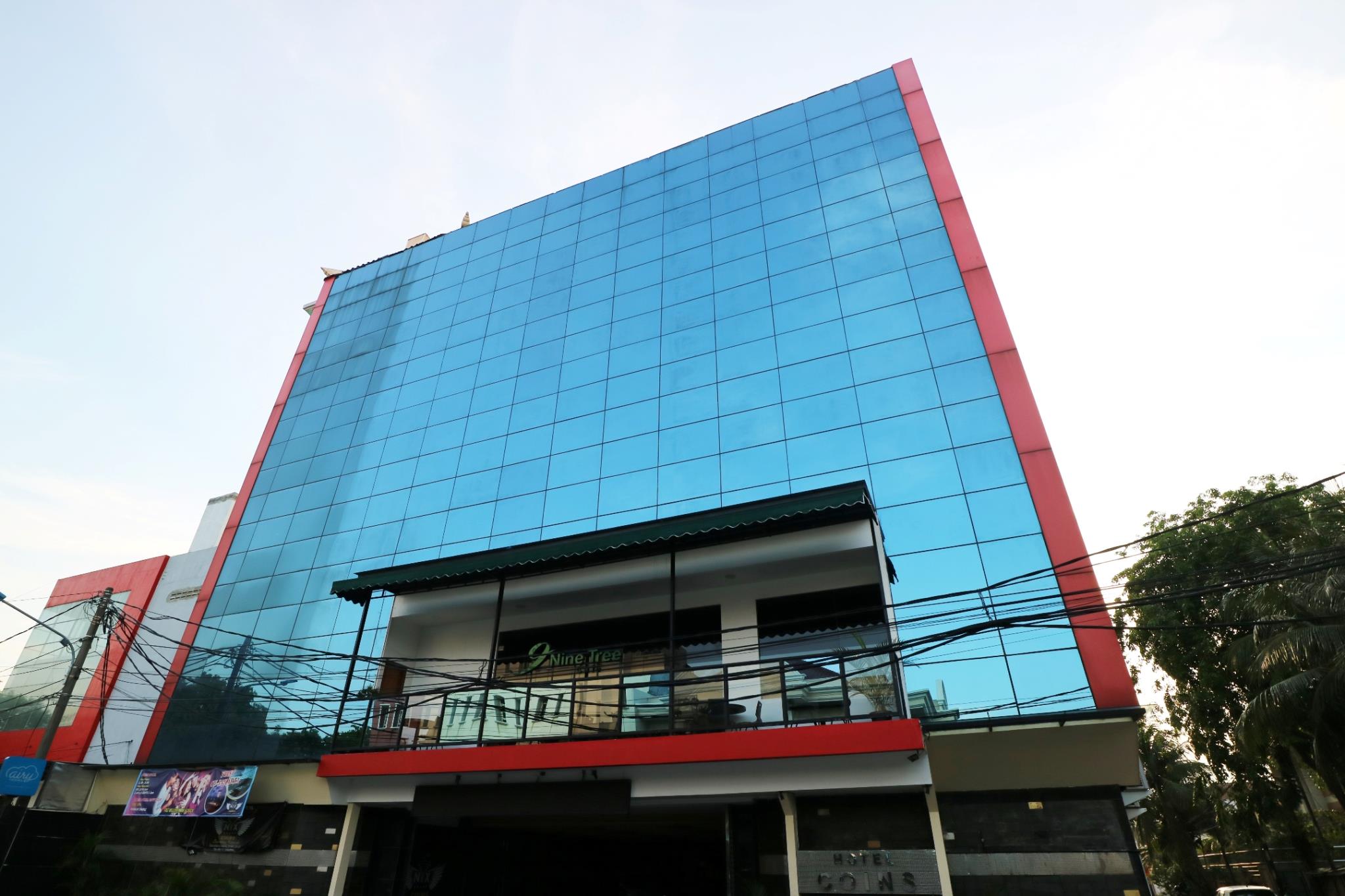 Coins Hotel