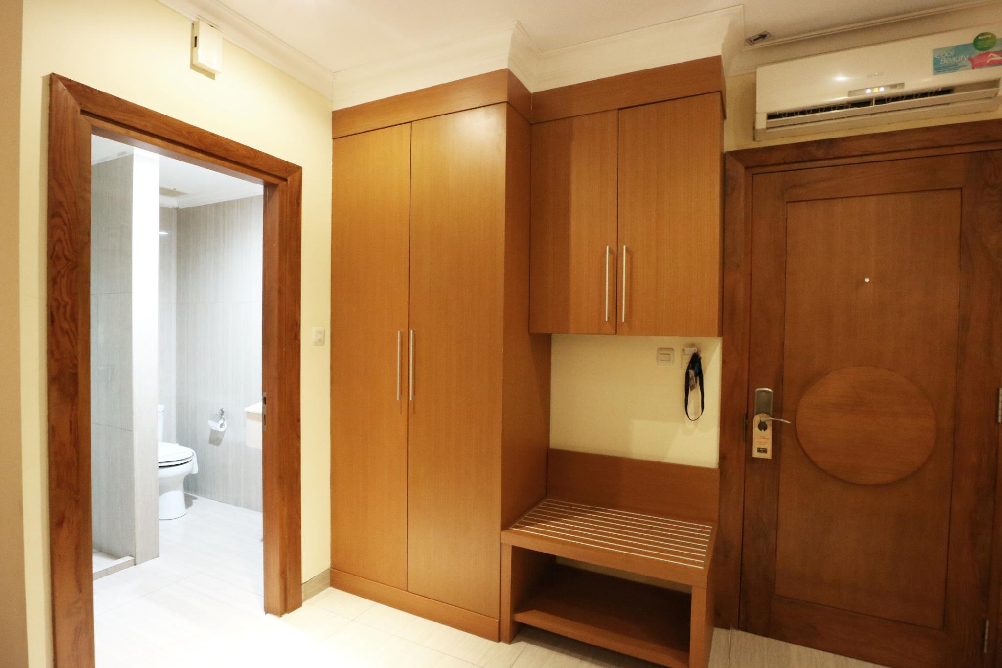 Coins Hotel