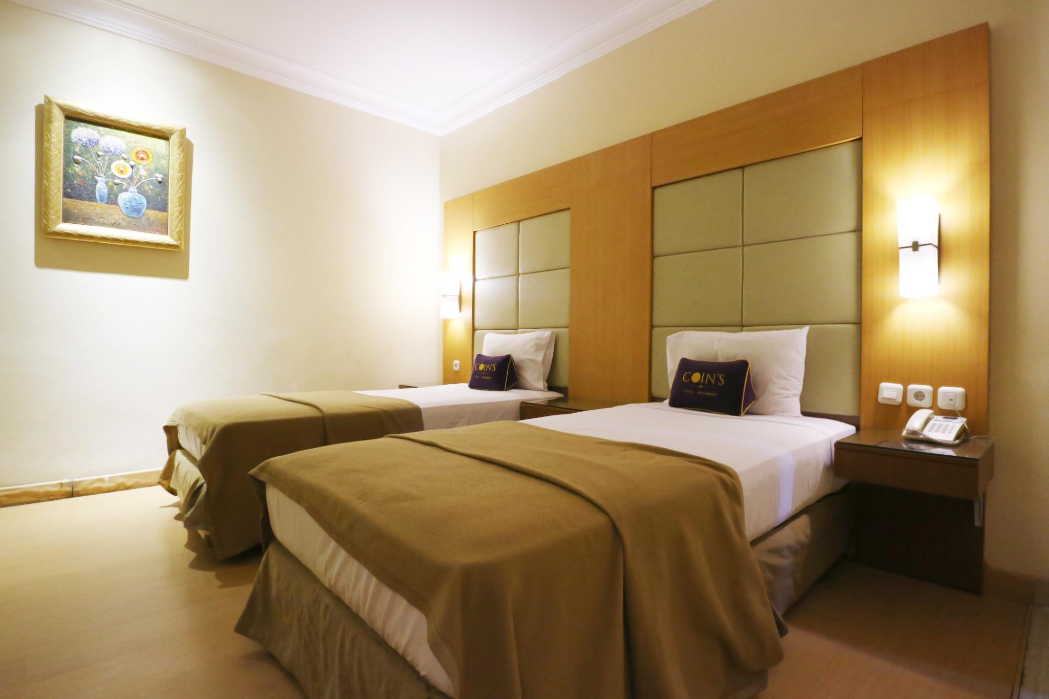 Coins Hotel