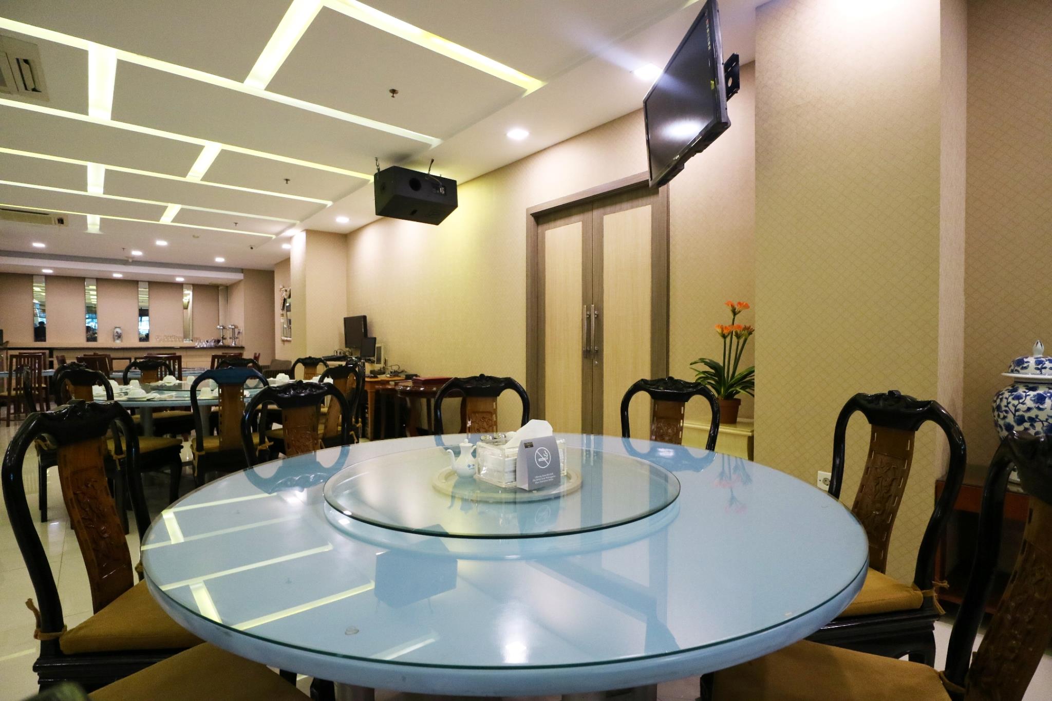 Coins Hotel