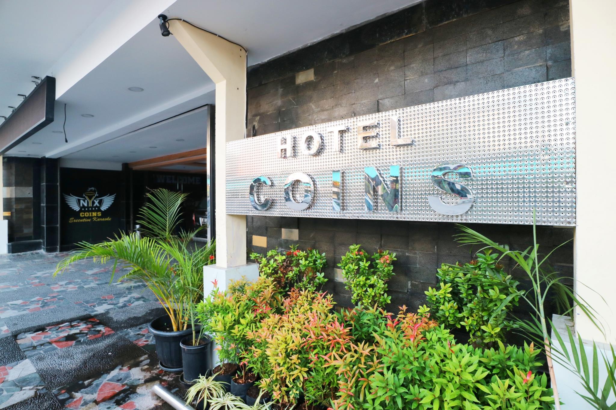 Coins Hotel