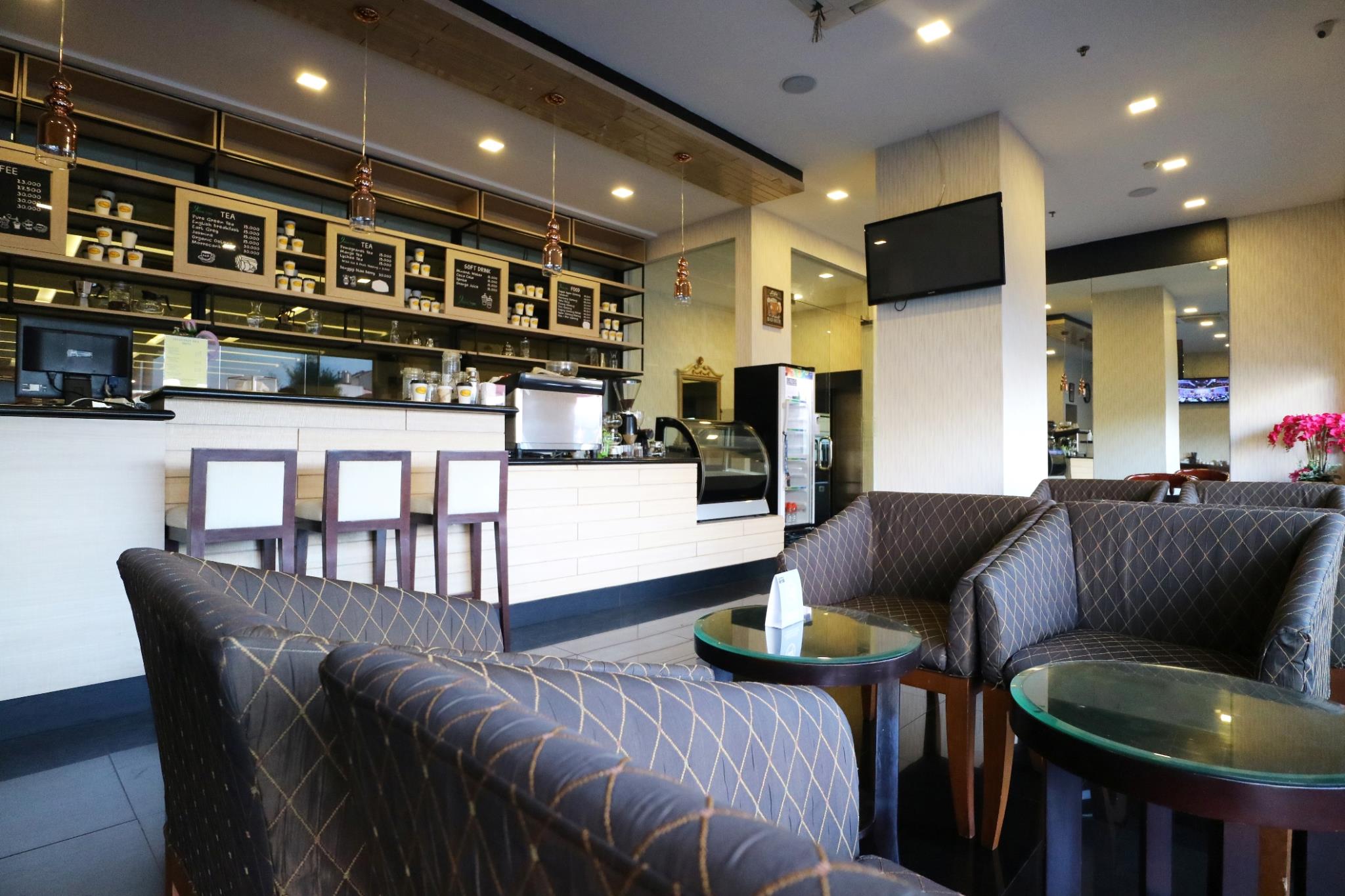 Coins Hotel