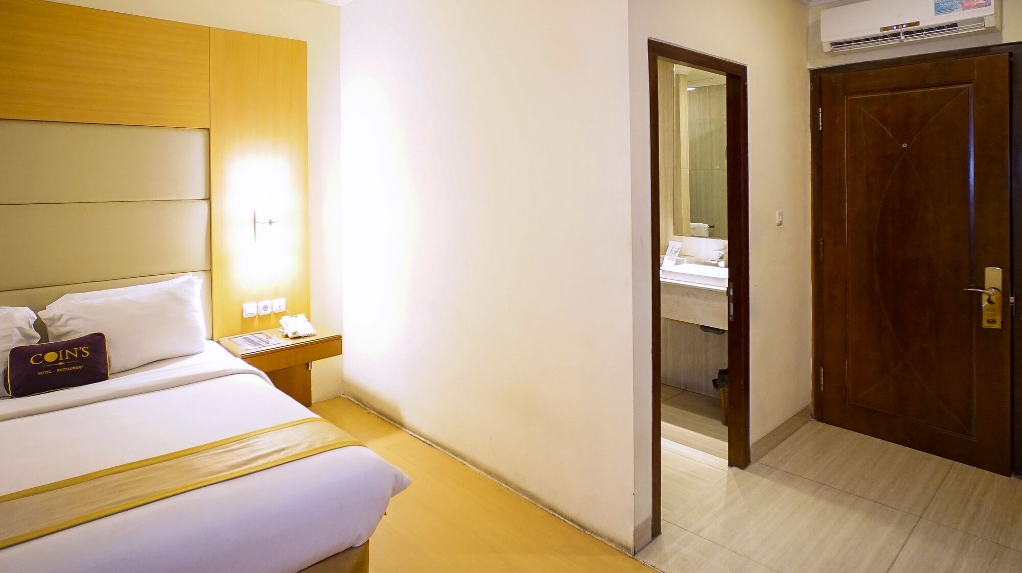 Coins Hotel By Ruang Nyaman