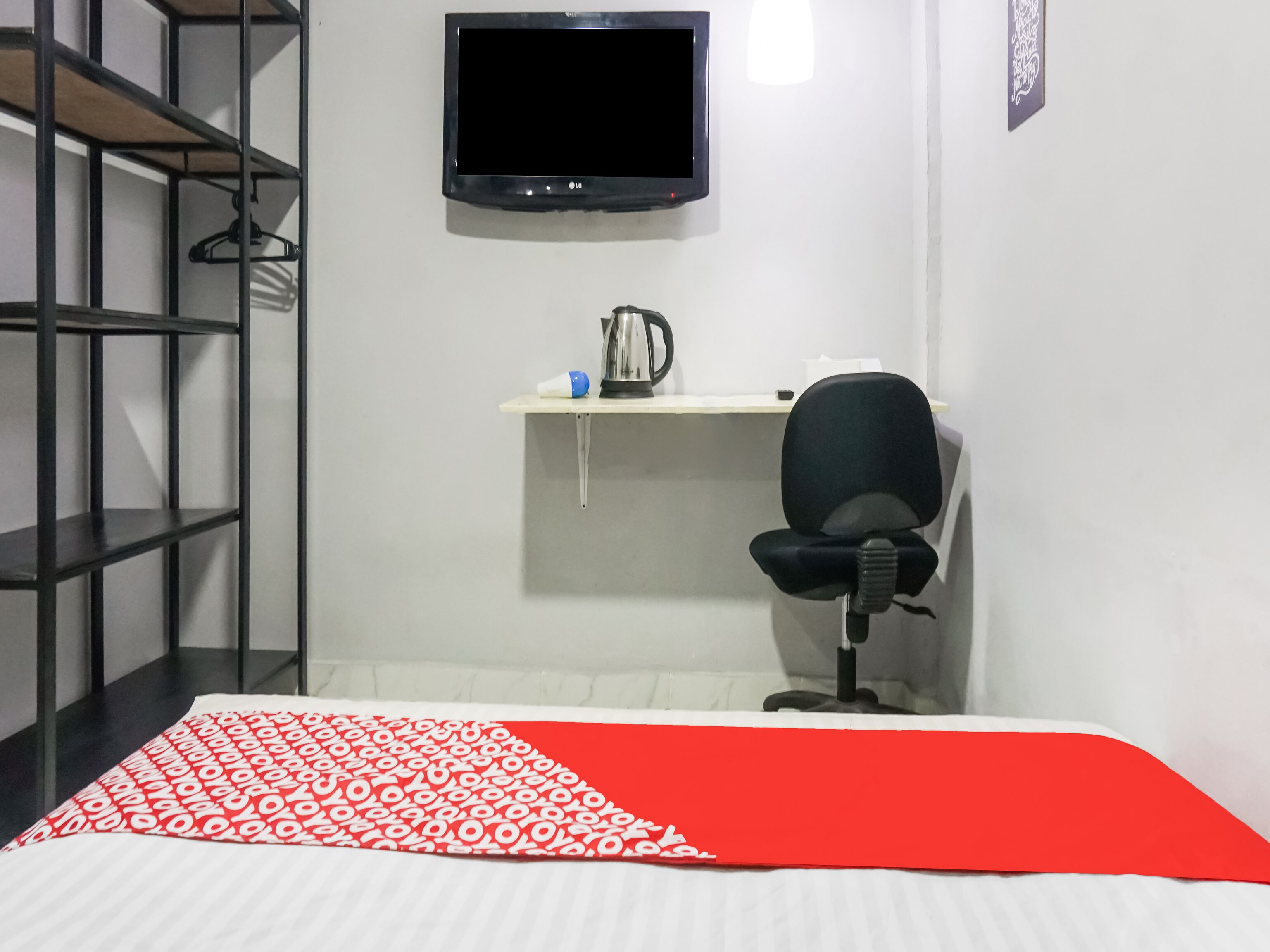 Collection O 91131 New V1 Hotel Near Stasiun Mangga Besar