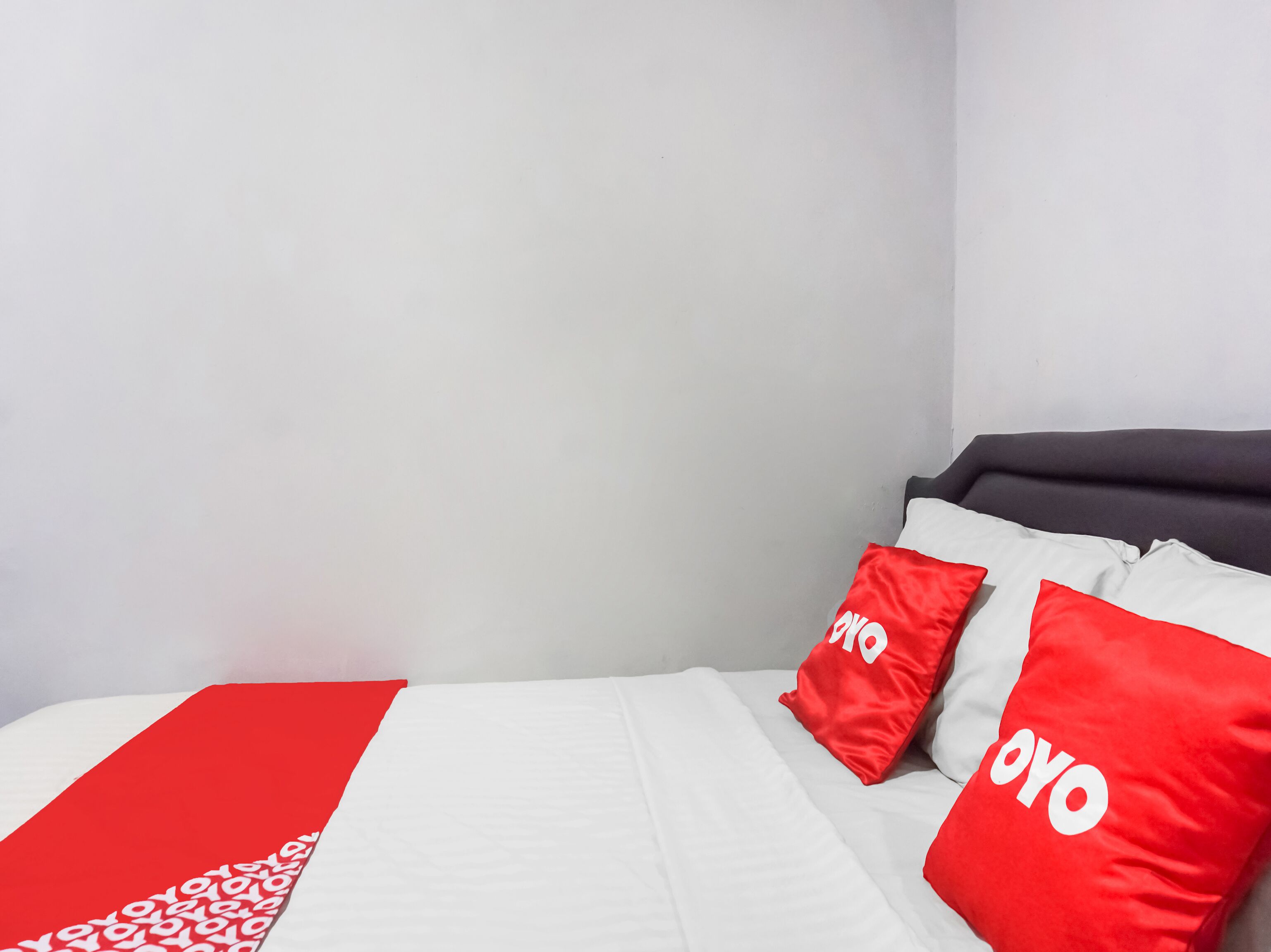 Collection O 91131 New V1 Hotel Near Stasiun Mangga Besar