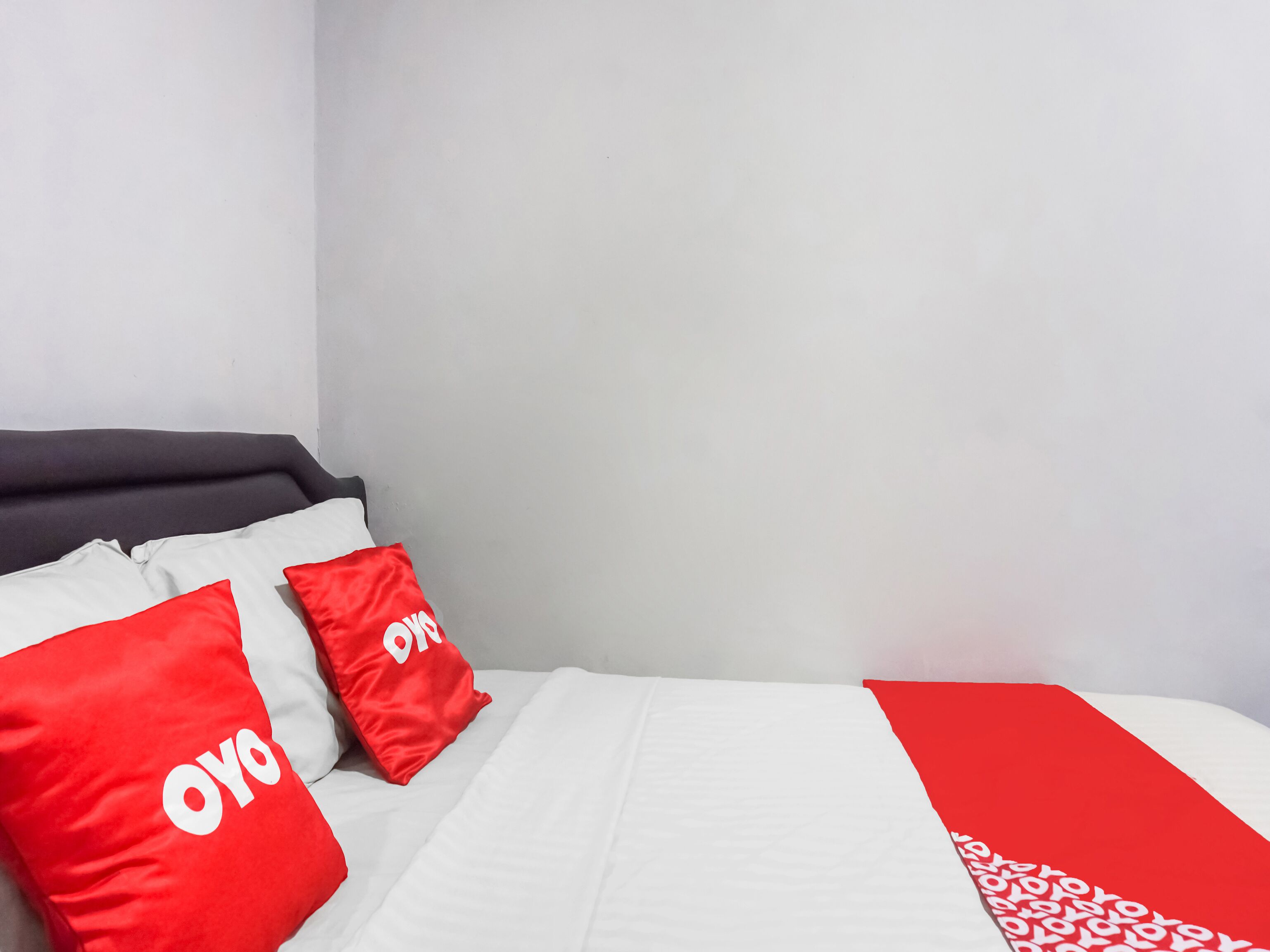 Collection O 91131 New V1 Hotel Near Stasiun Mangga Besar