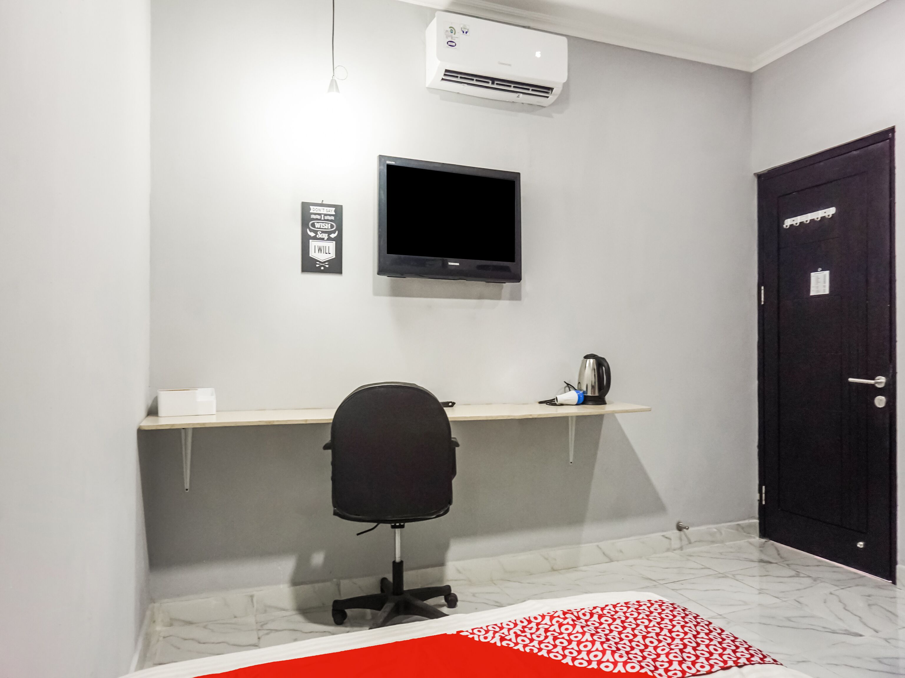 Collection O 91131 New V1 Hotel Near Stasiun Mangga Besar