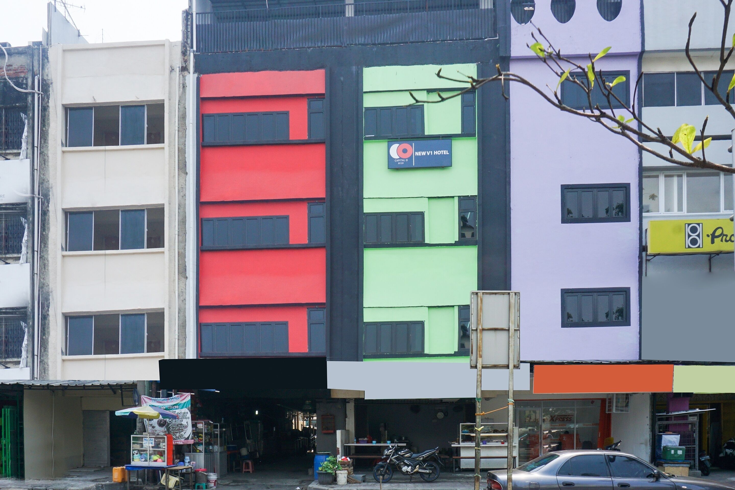 Collection O 91131 New V1 Hotel Near Stasiun Mangga Besar