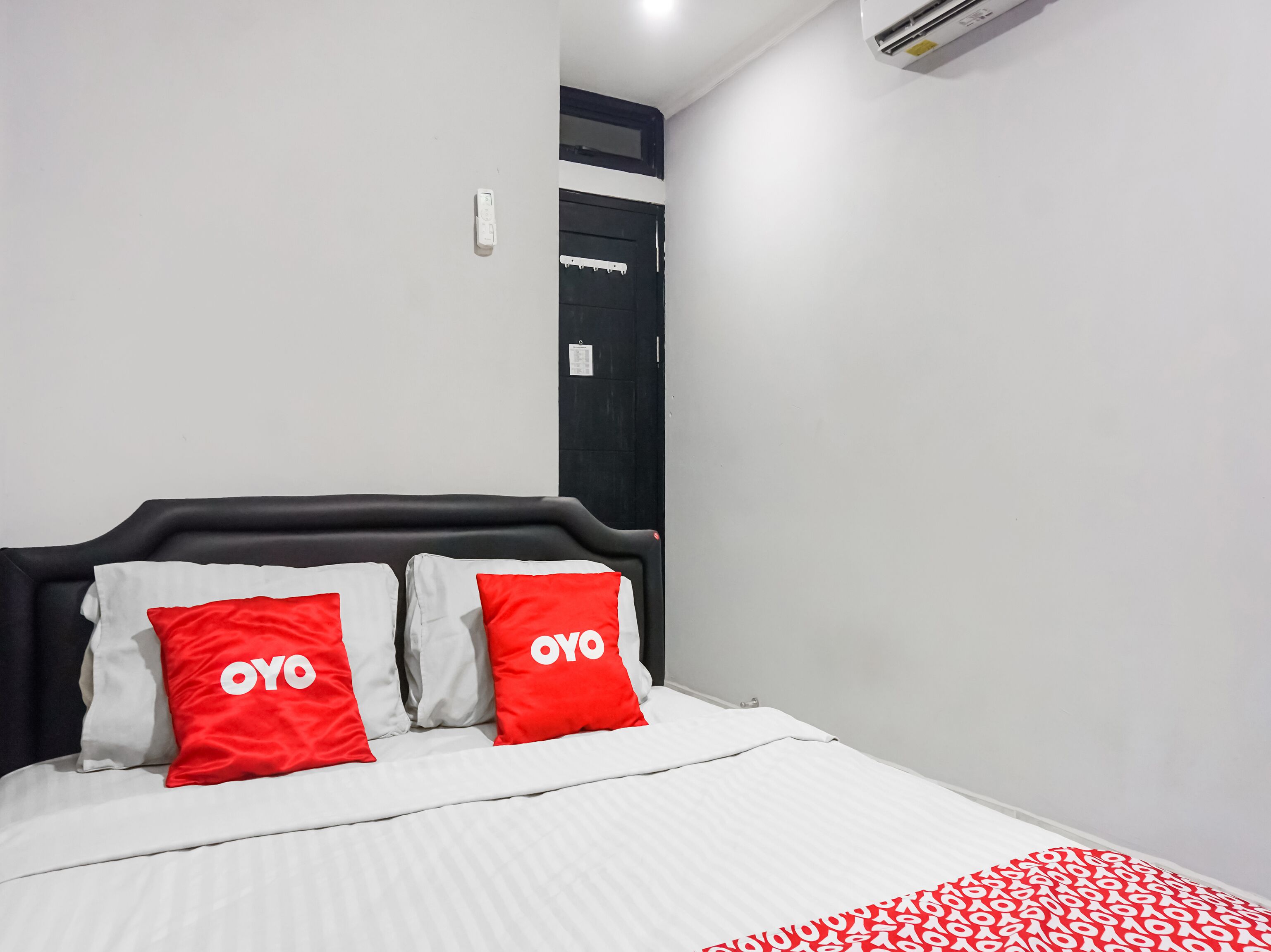 Collection O 91131 New V1 Hotel Near Stasiun Mangga Besar