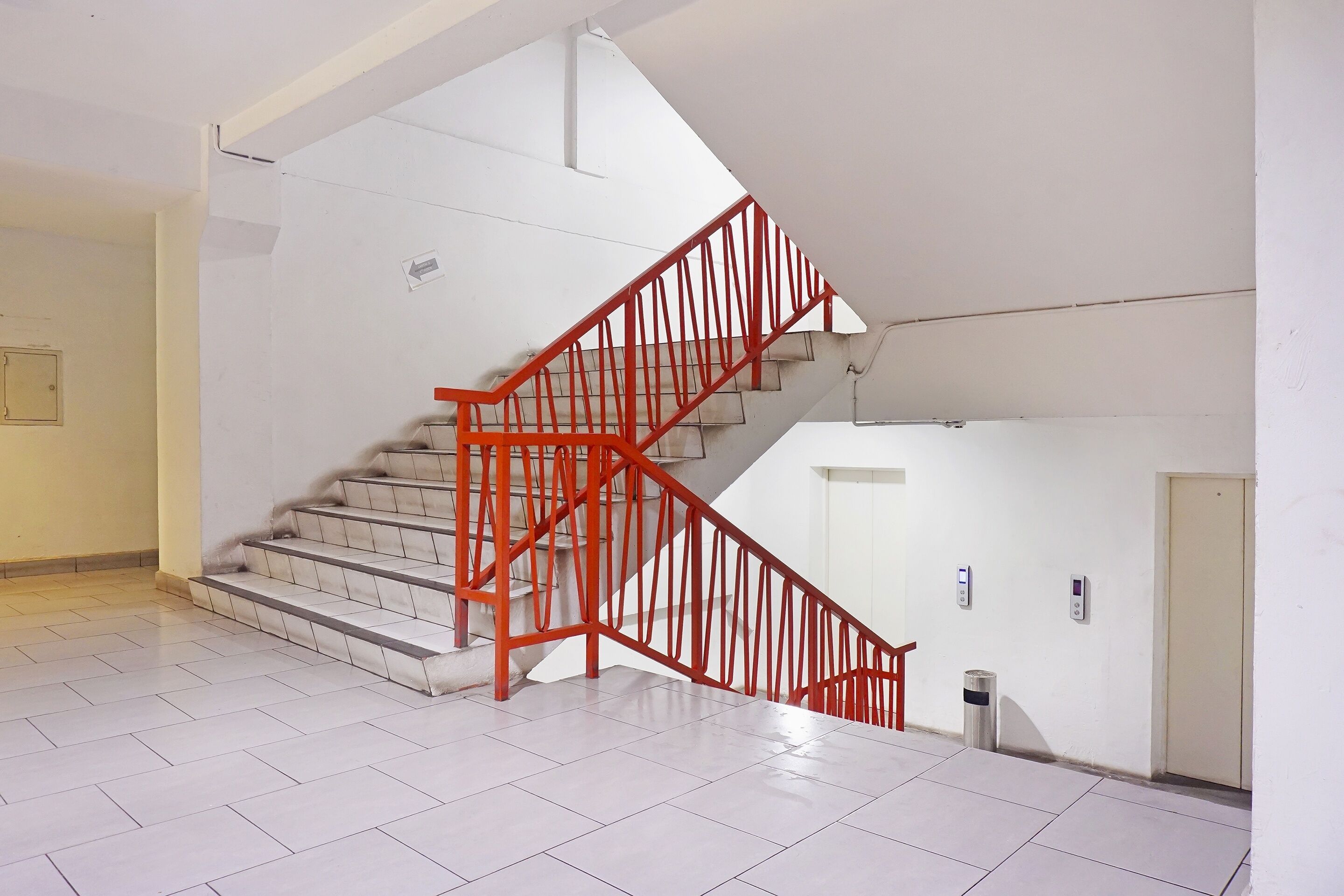 Collection O 91470 De Royal Sentra Timur