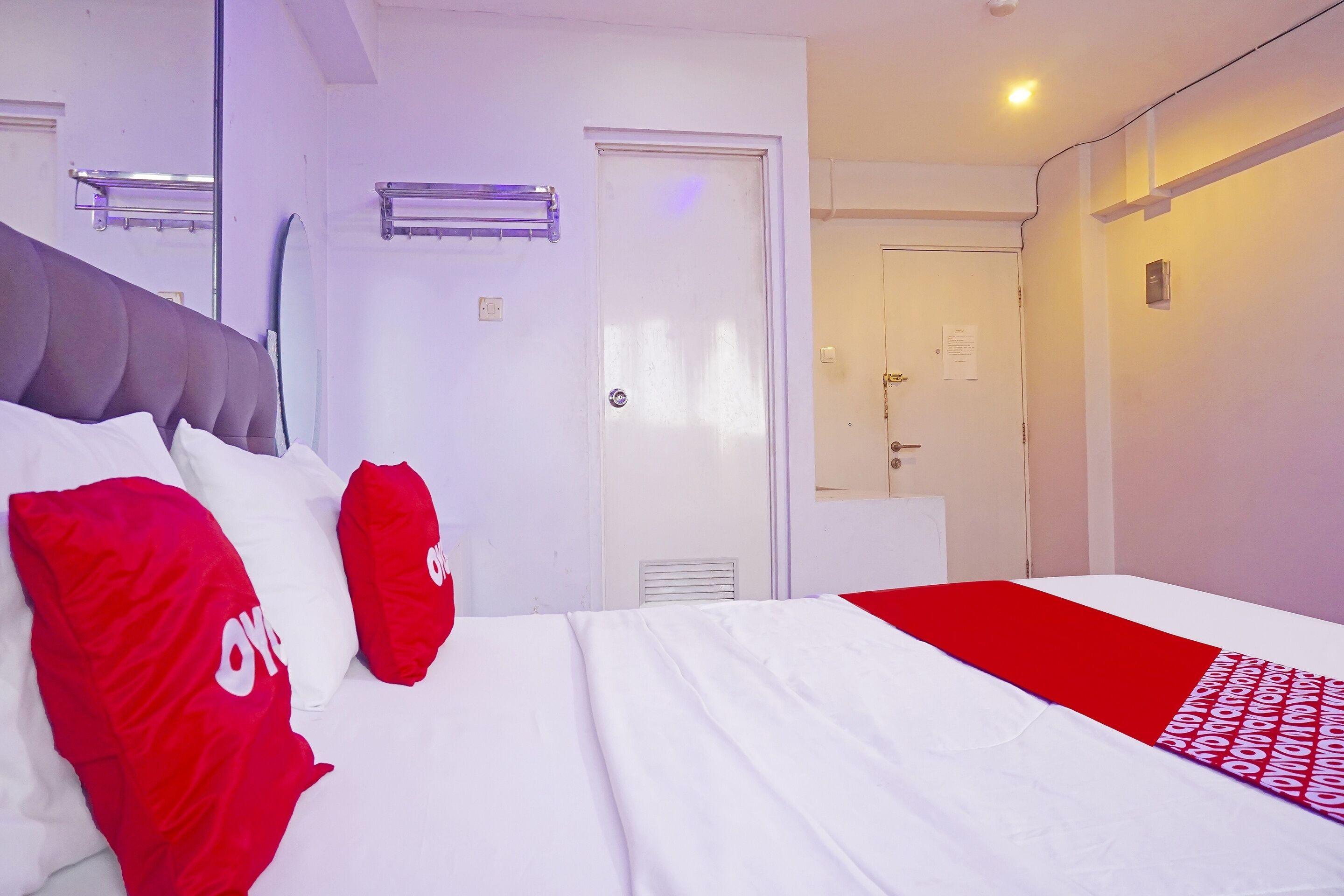 Collection O 91470 De Royal Sentra Timur