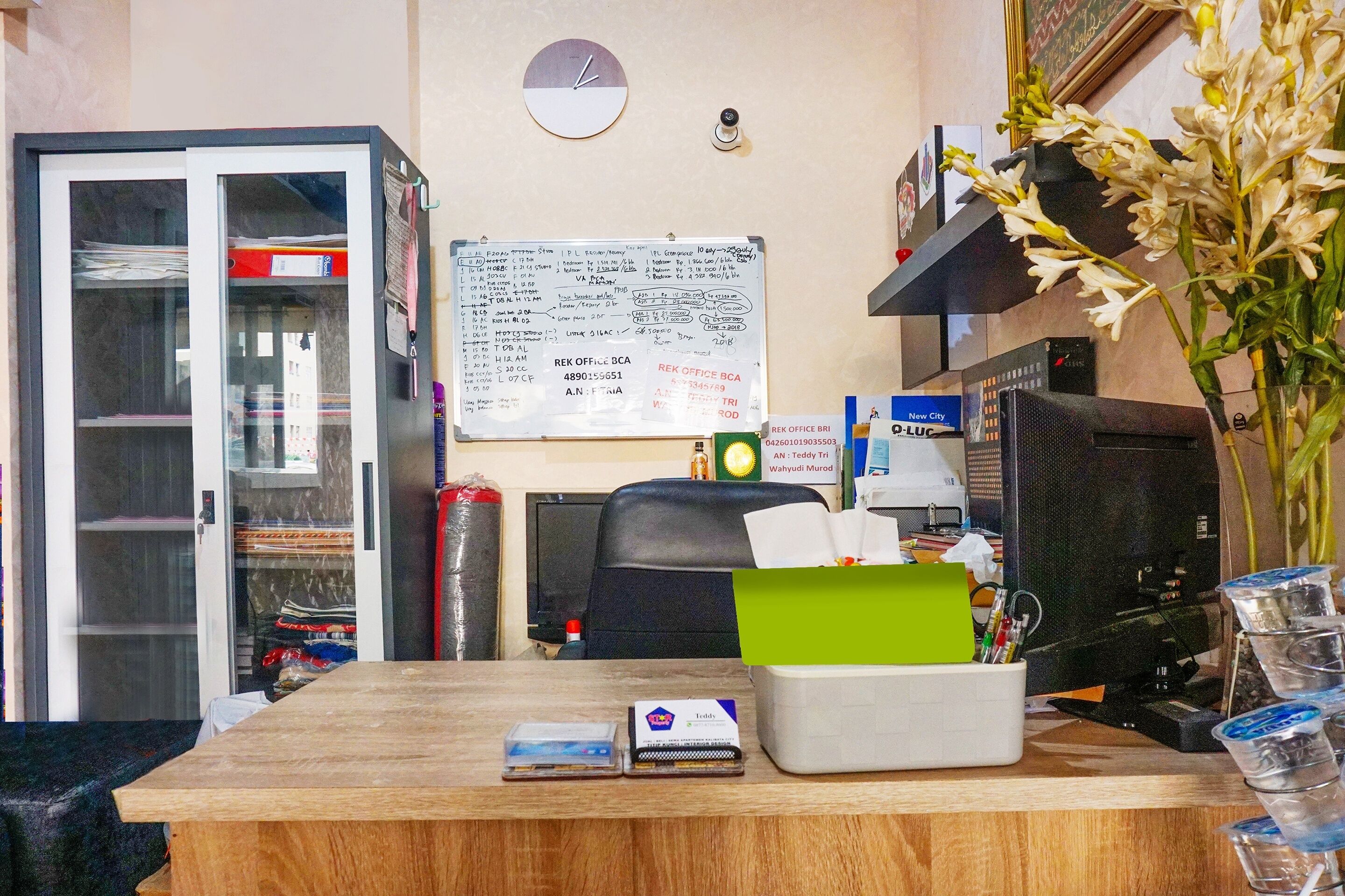 Collection O A99 Property