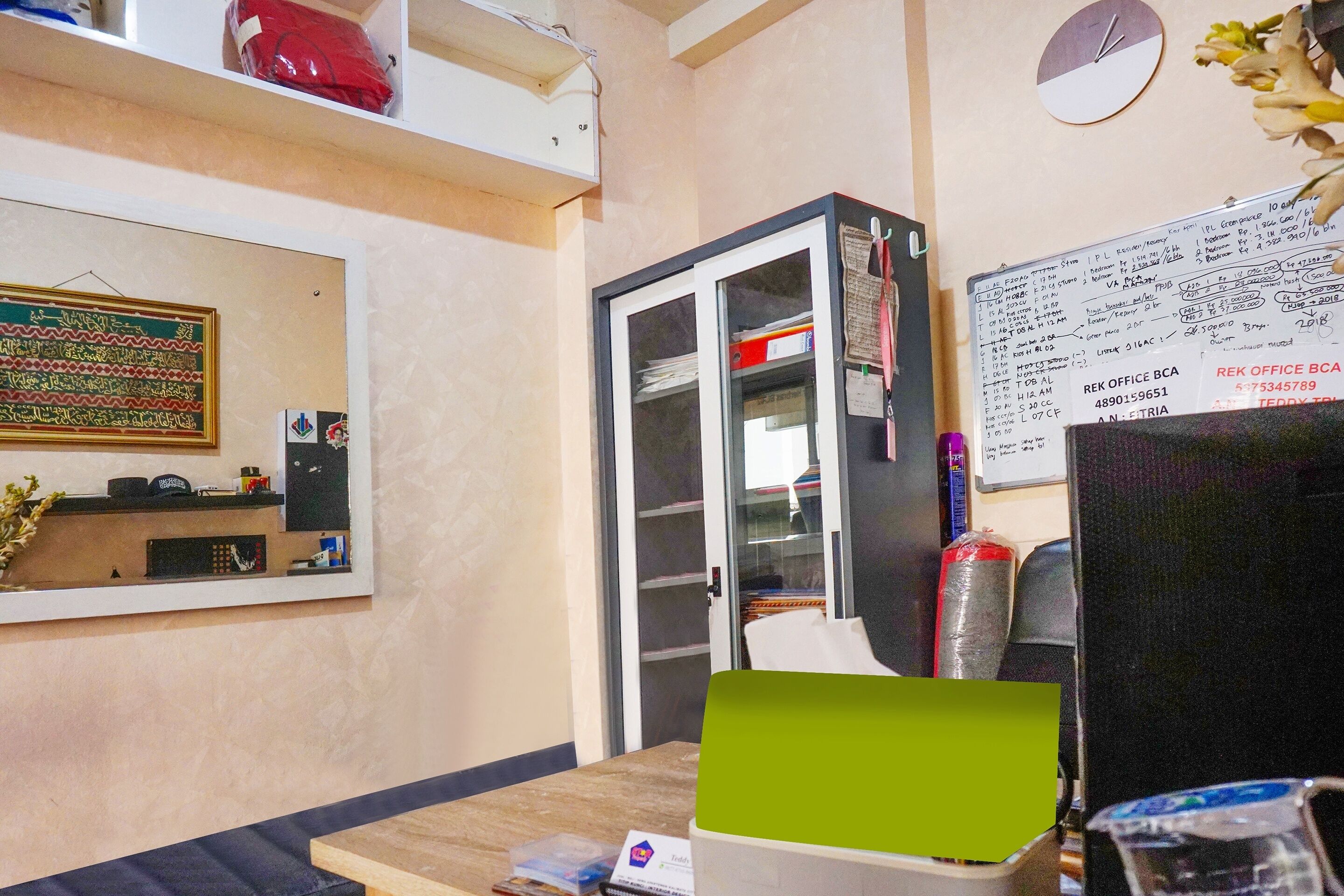 Collection O A99 Property