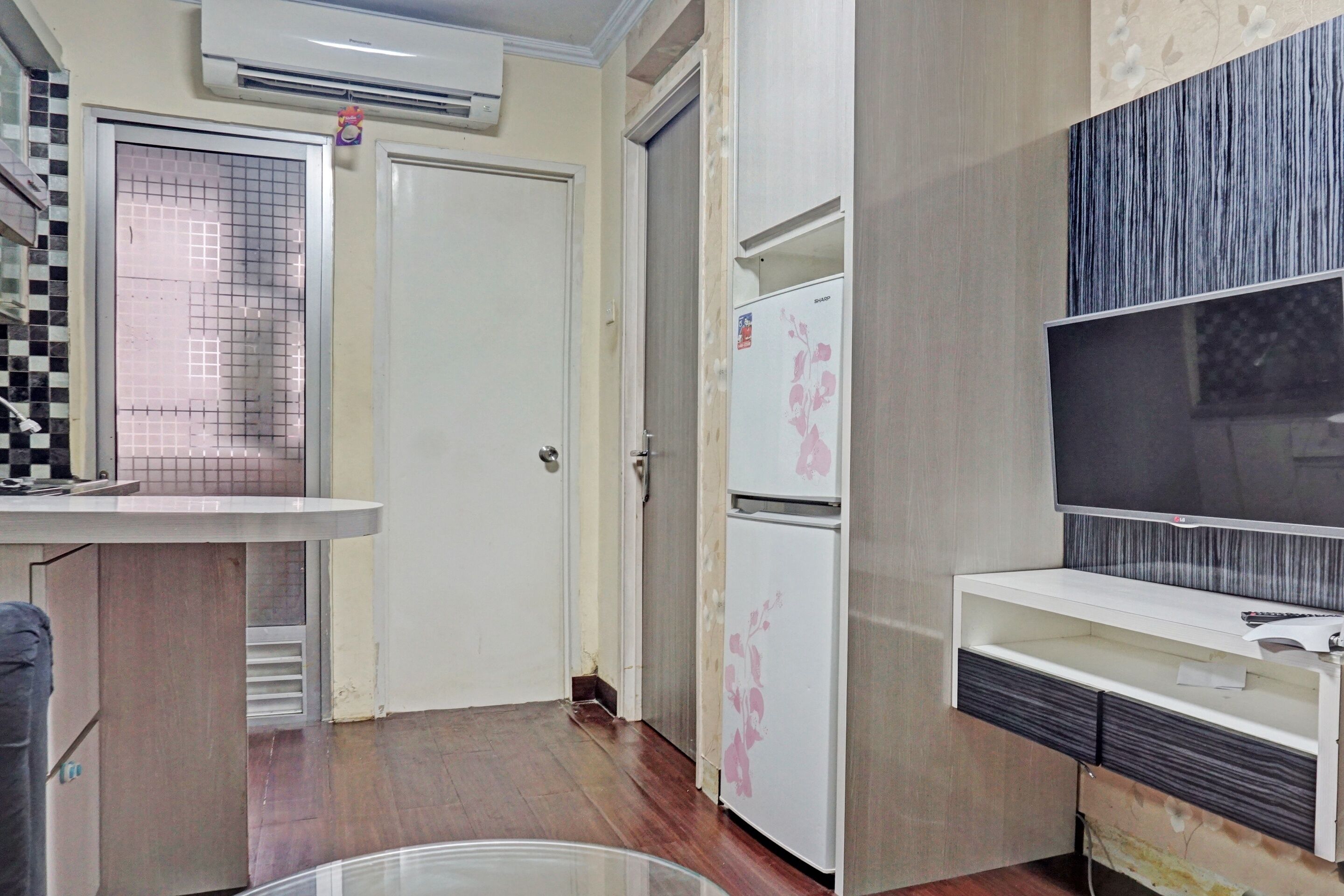 Collection O A99 Property