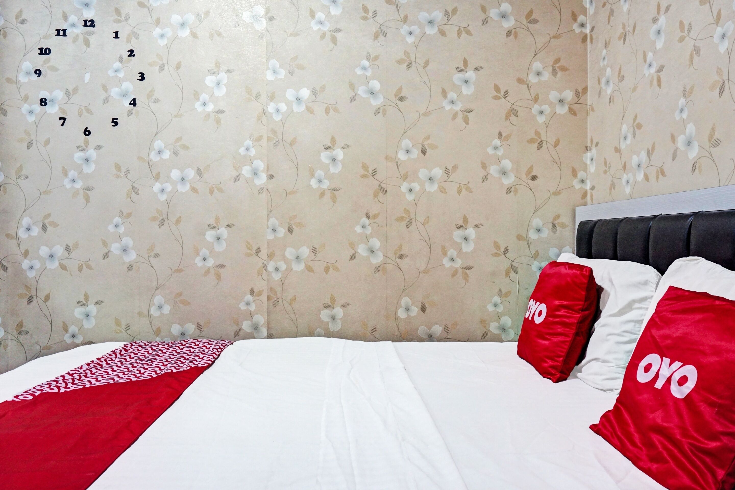 Collection O A99 Property