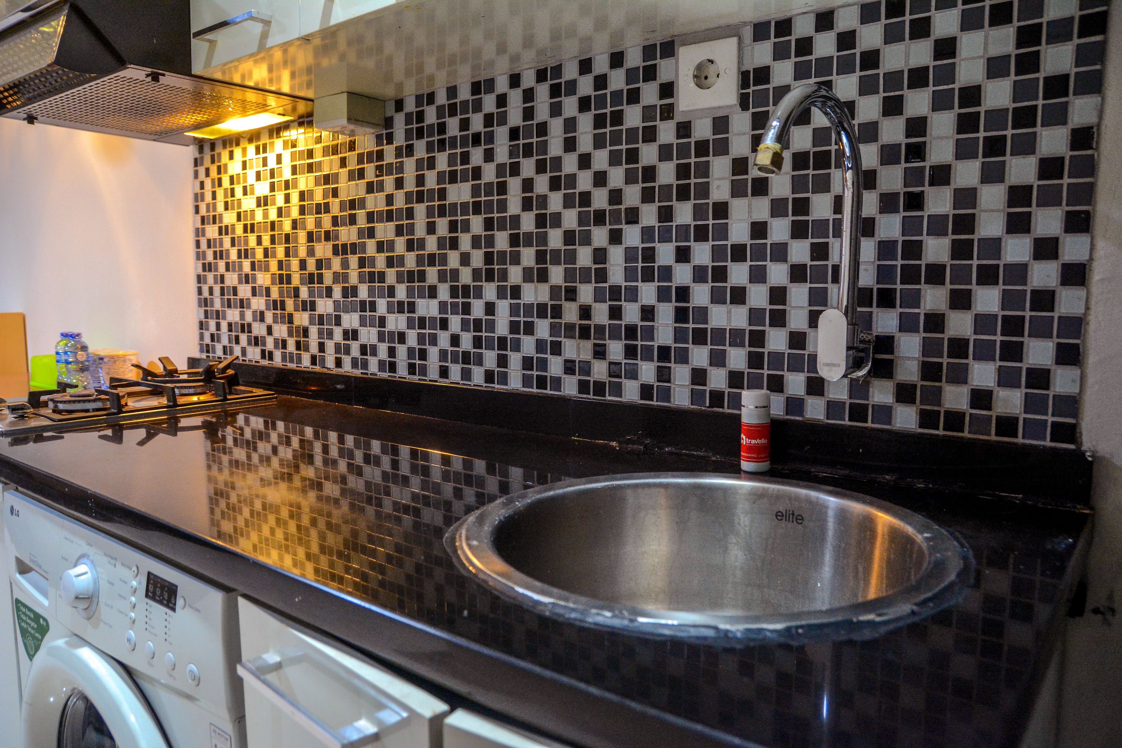 Cosmo Mansion by Travelio