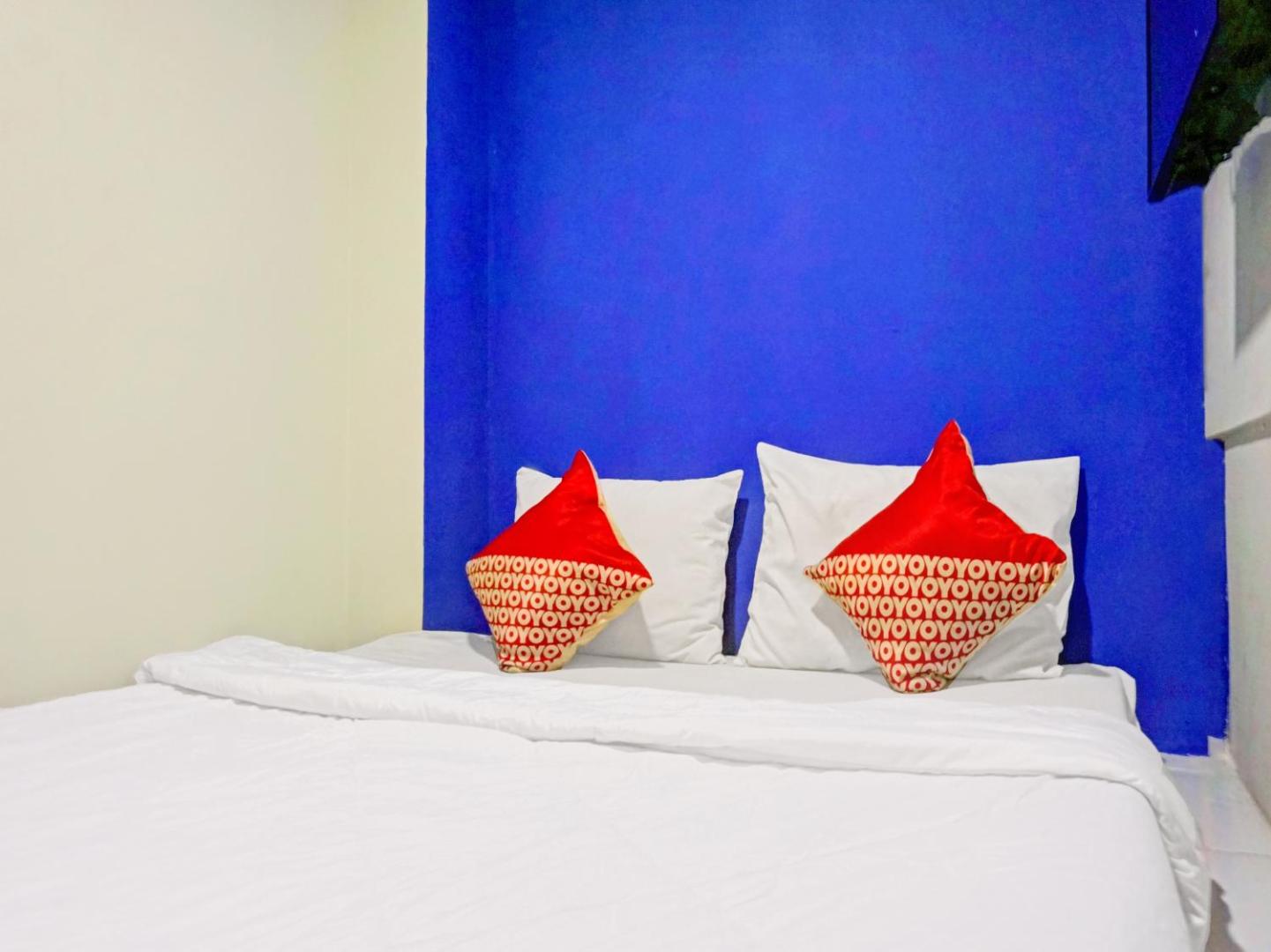Cosmo Tanjung Duren by OYO Rooms