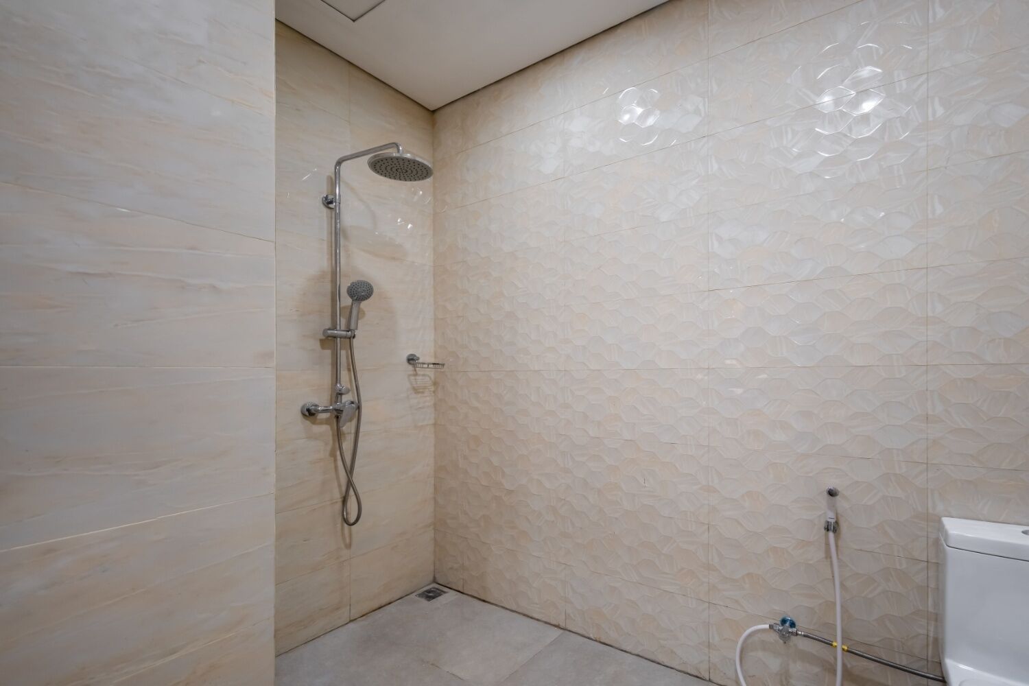 Cove Bona Sort Pasar Baru