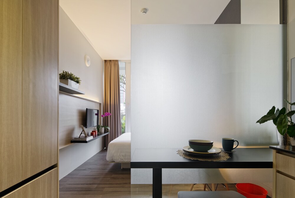 Daun Residence