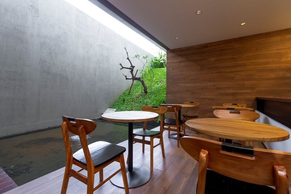 Daun Residence
